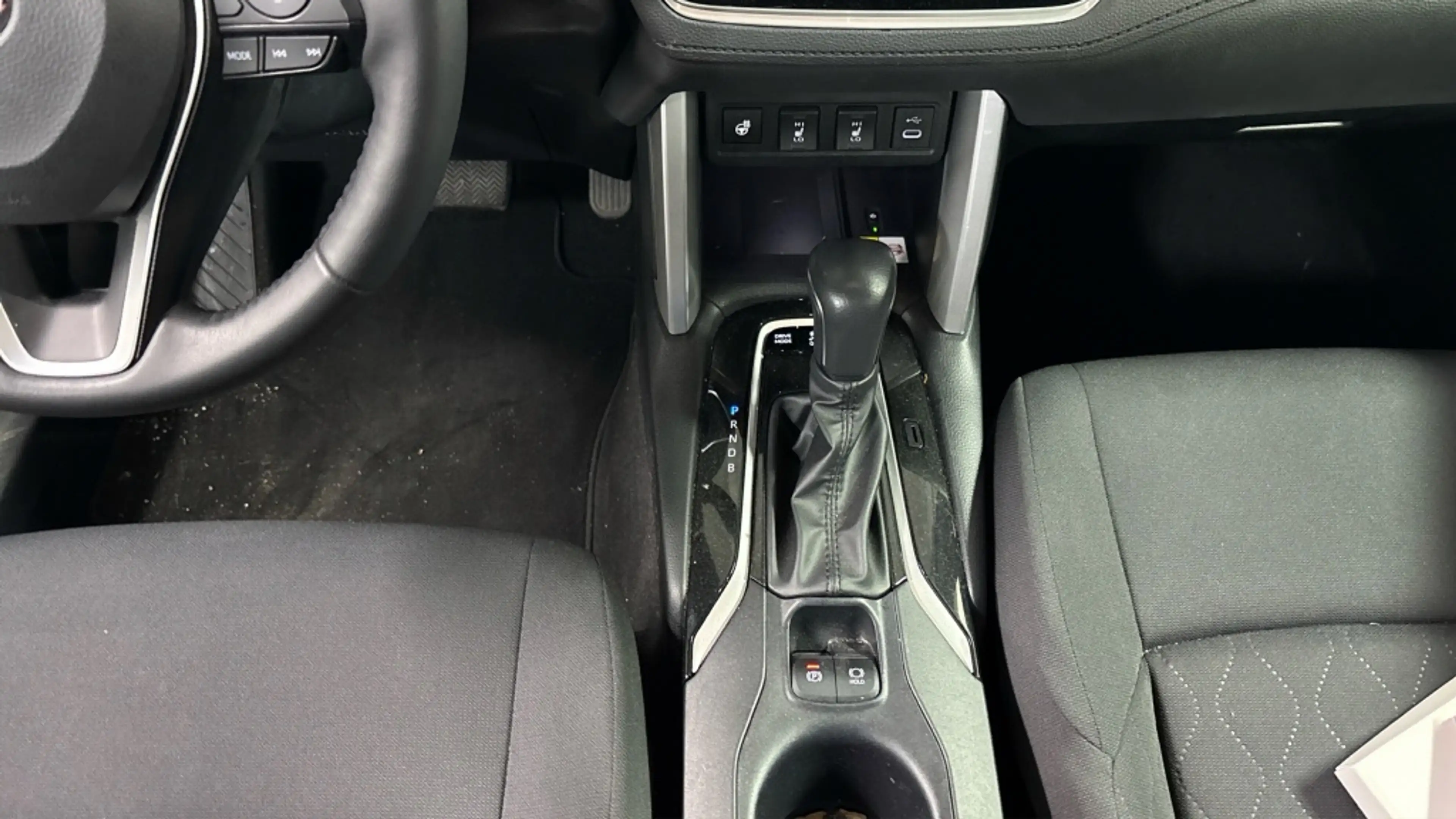 Toyota Corolla Cross Hybrid 140 Style PDC Blindspot Led Navi 10 jaar Ga — photo 7