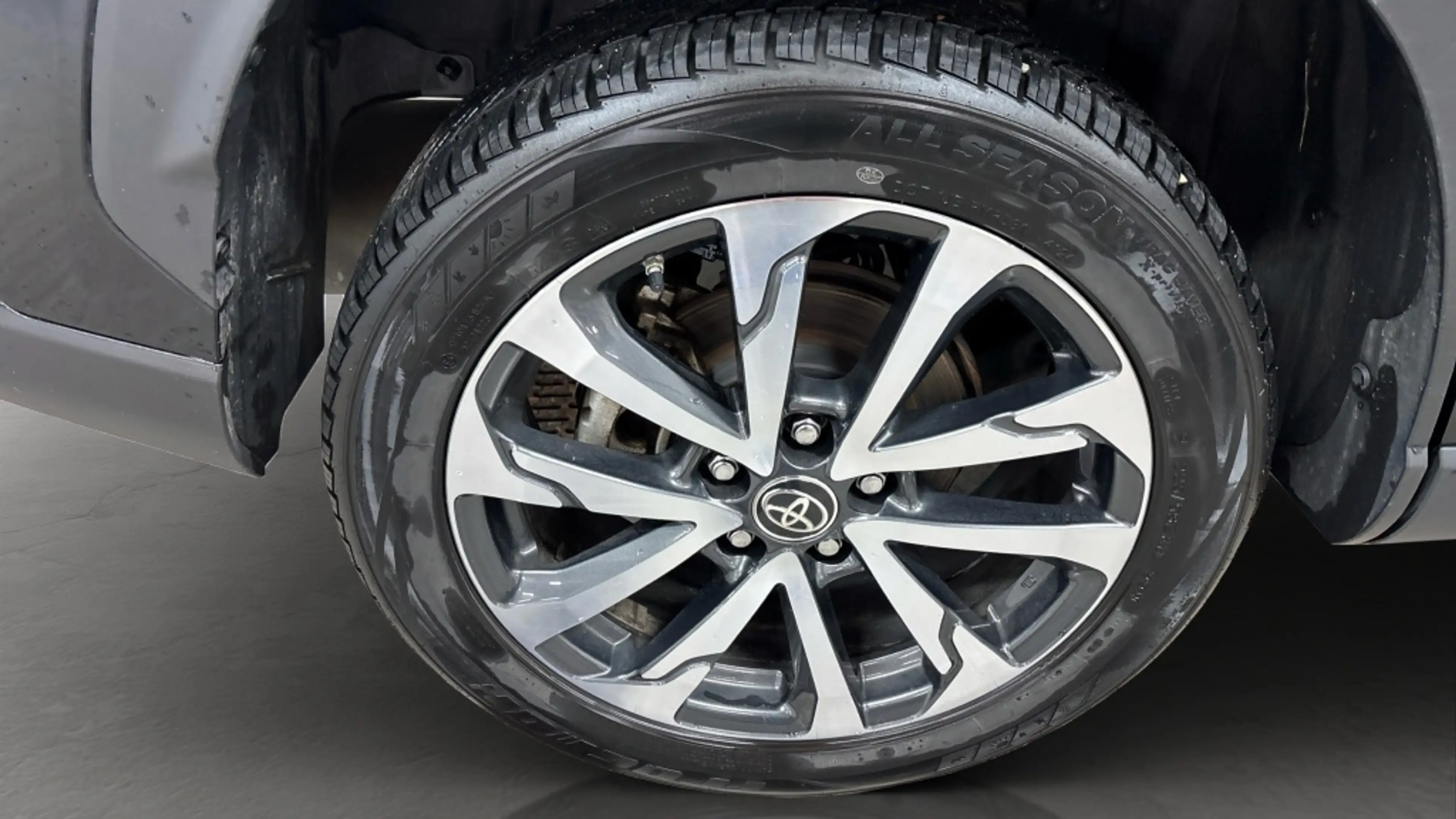 Toyota Corolla Cross Hybrid 140 Style PDC Blindspot Led Navi 10 jaar Ga — photo 5