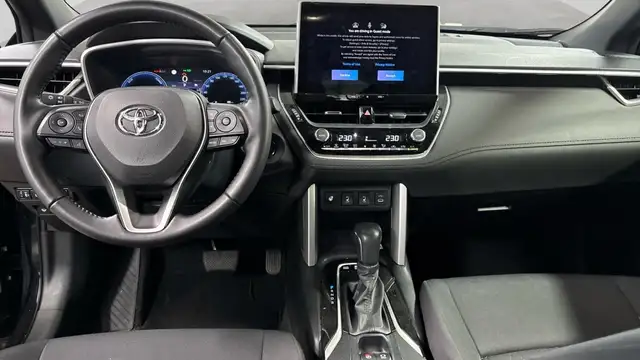 Toyota Corolla Cross view 8
