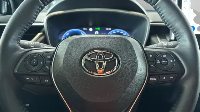 Toyota Corolla Cross view 10