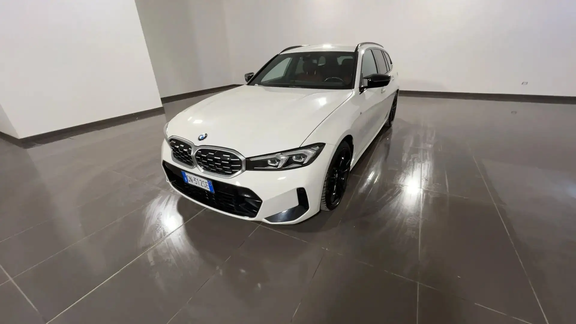 BMW 340 Serie 3 Touring M340 i xDrive 374cv auto Bianco - 1