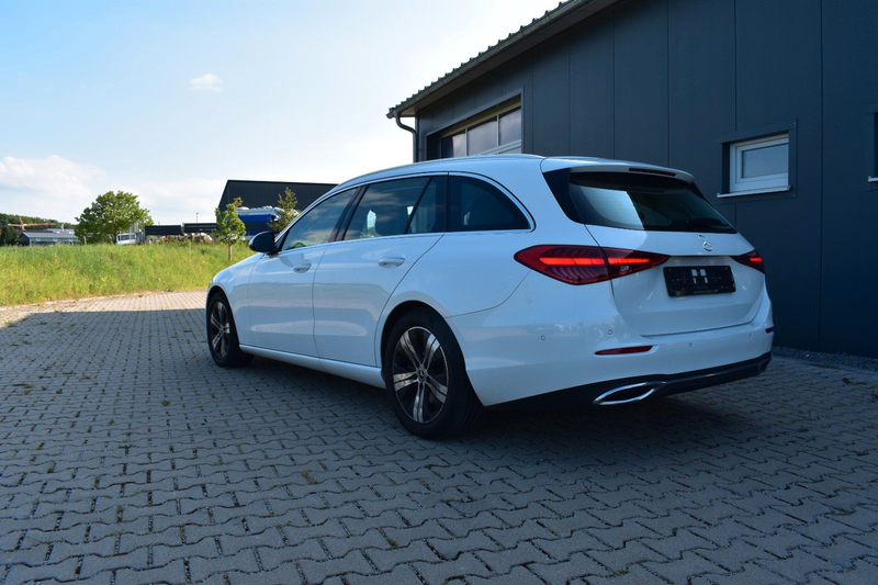 Mercedes-Benz C 220 T d AVANTGARDE/KOMFORTSITZE/KAMERA — photo 4