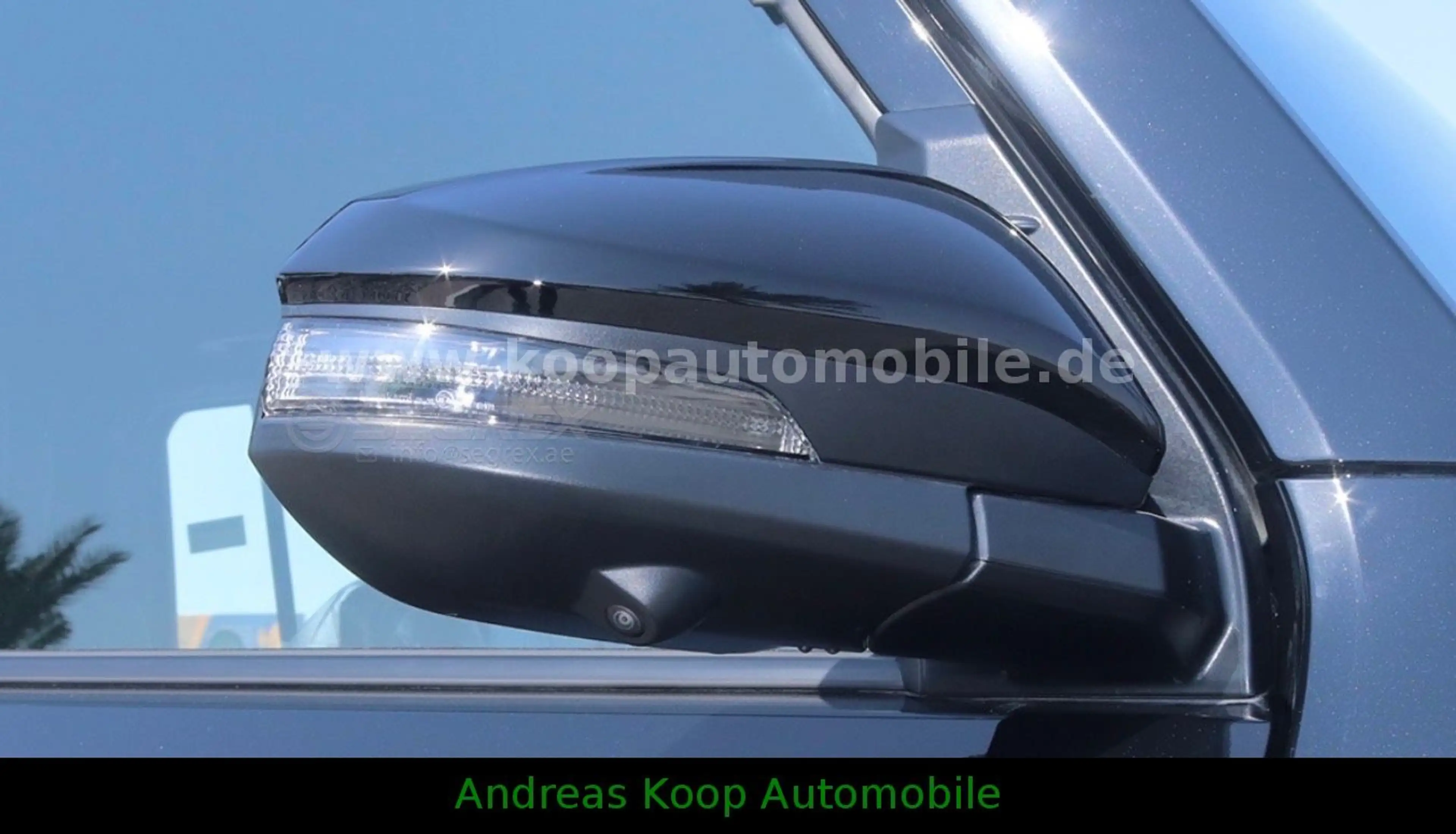 Toyota FJ Cruiser 2,7i A/T GXR Leder Navi 360° ALU LED — photo 12