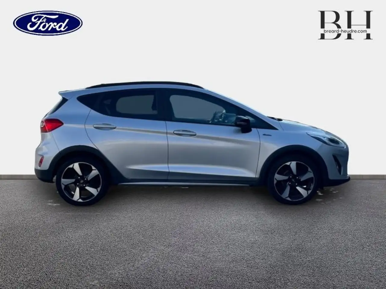 Ford Fiesta Active — photo 4