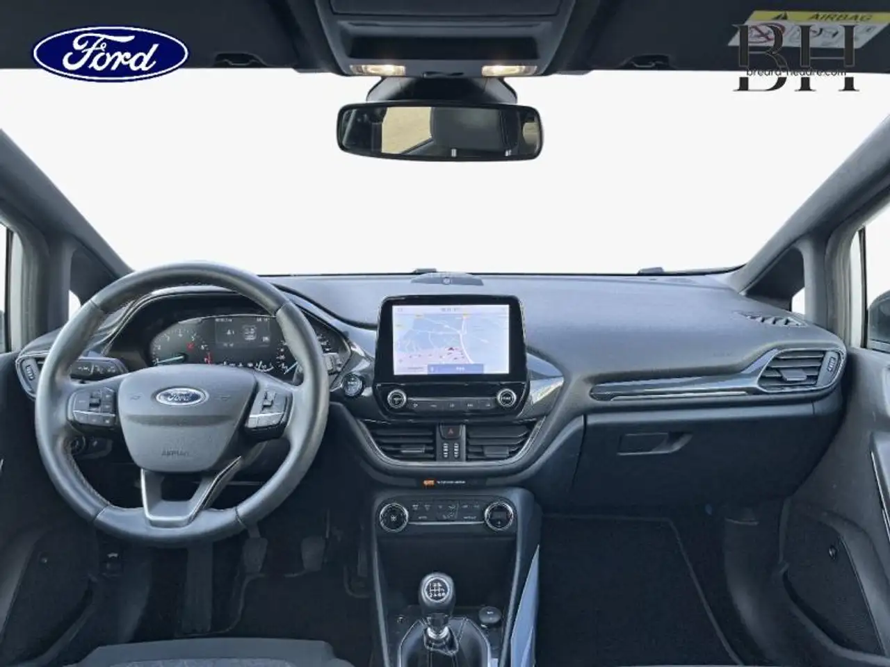 Ford Fiesta Active — photo 8