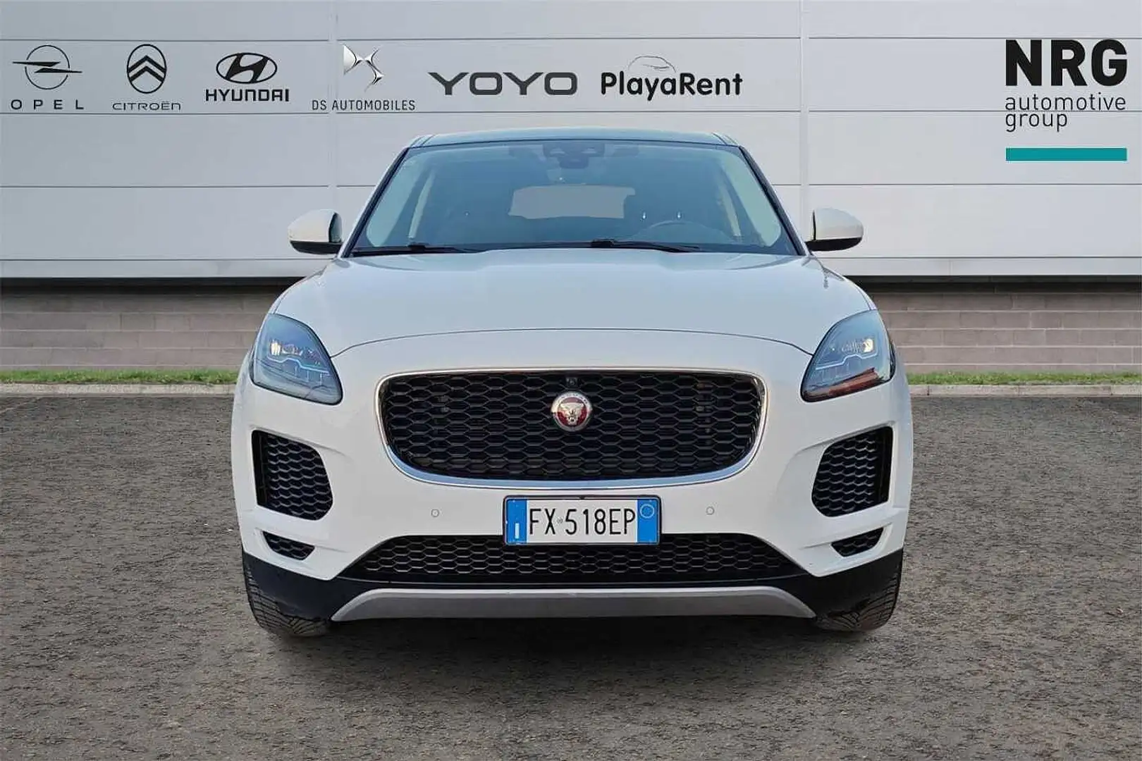 Jaguar E-Pace 2.0 AWD aut. Bianco - 2
