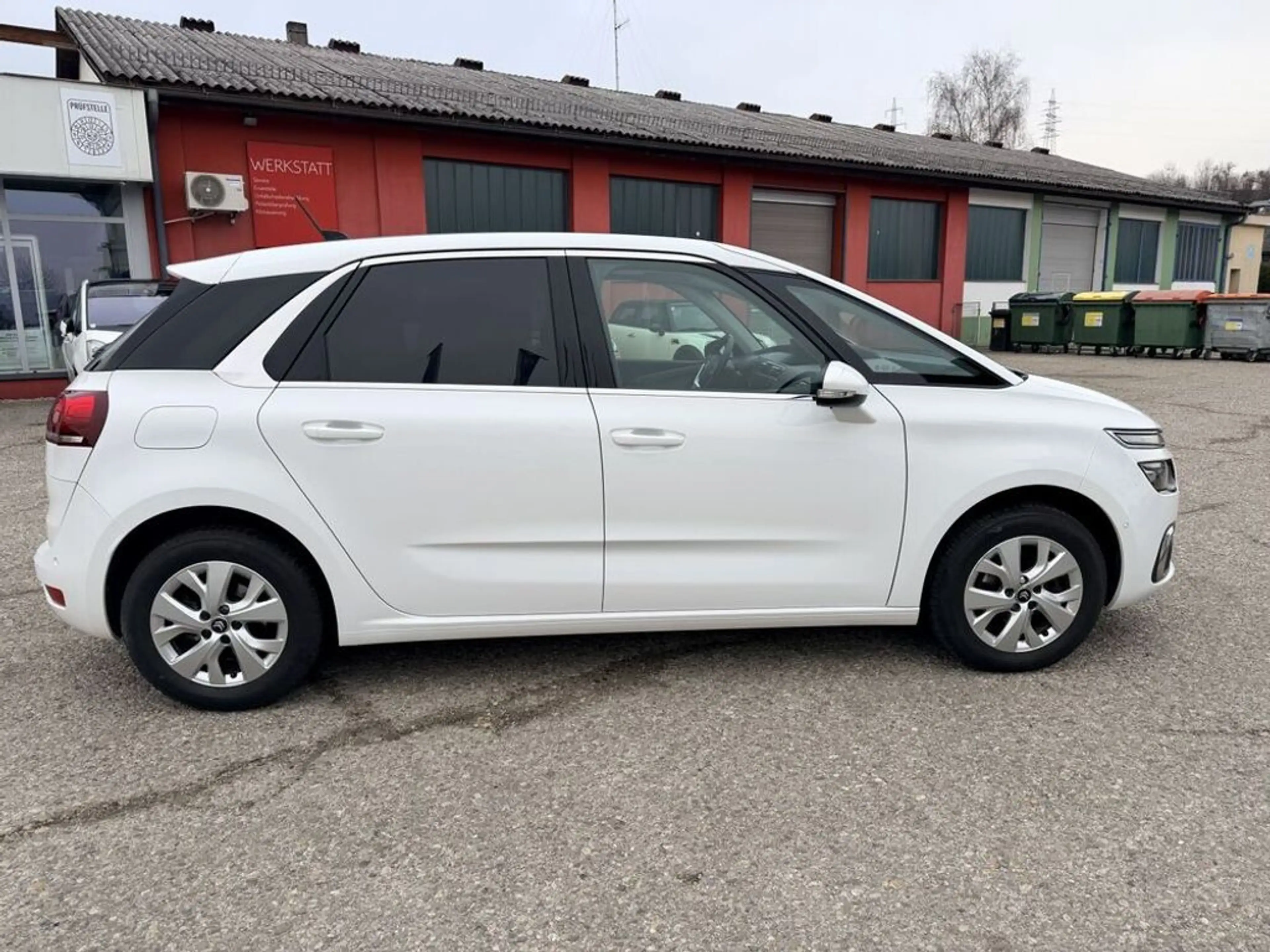 Citroen C4 Picasso / Spacetourer BHDi 130 Shine — photo 5