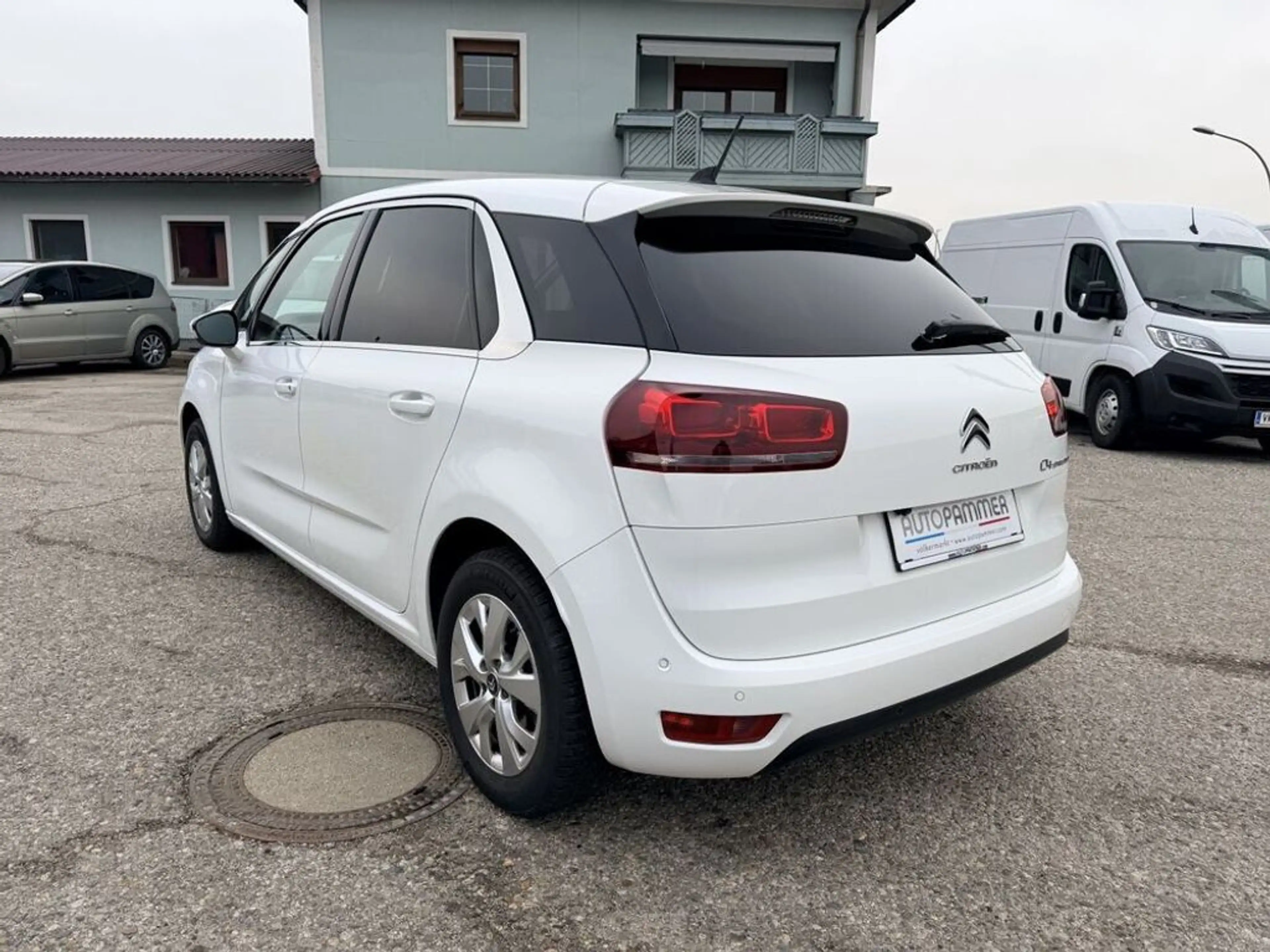 Citroen C4 Picasso / Spacetourer BHDi 130 Shine — photo 3