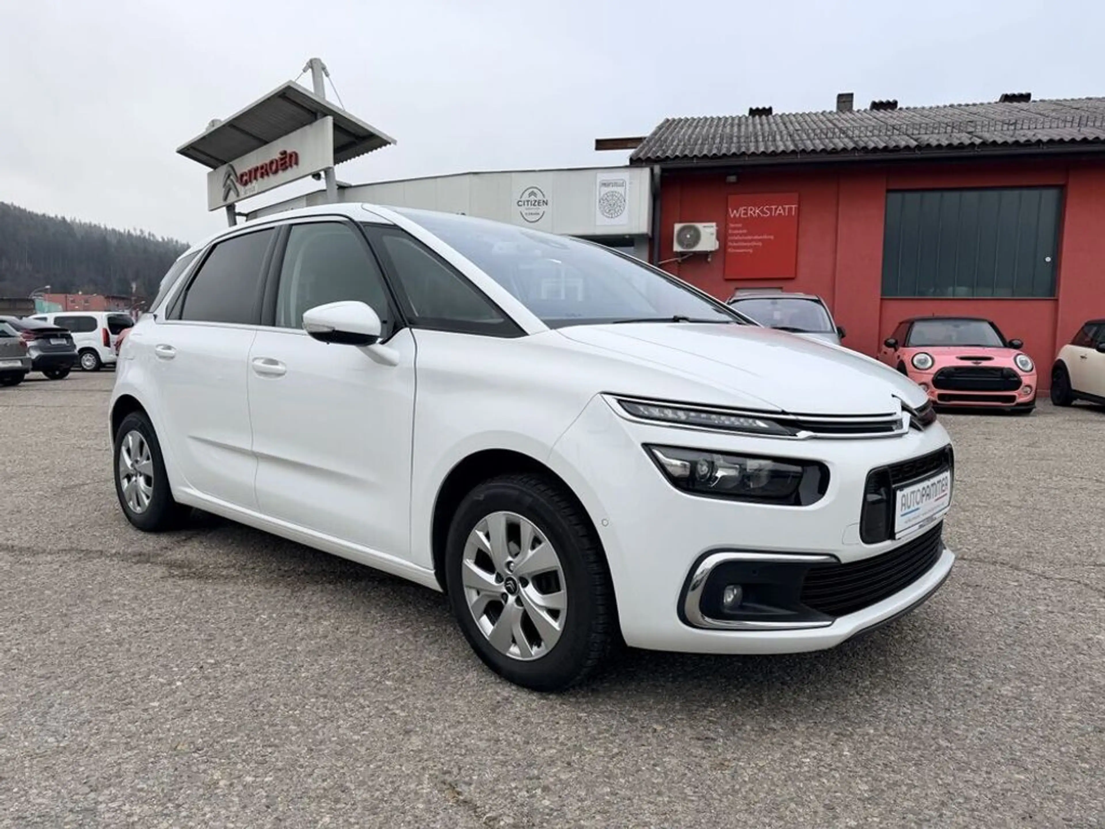 Citroen C4 Picasso / Spacetourer BHDi 130 Shine — photo 6