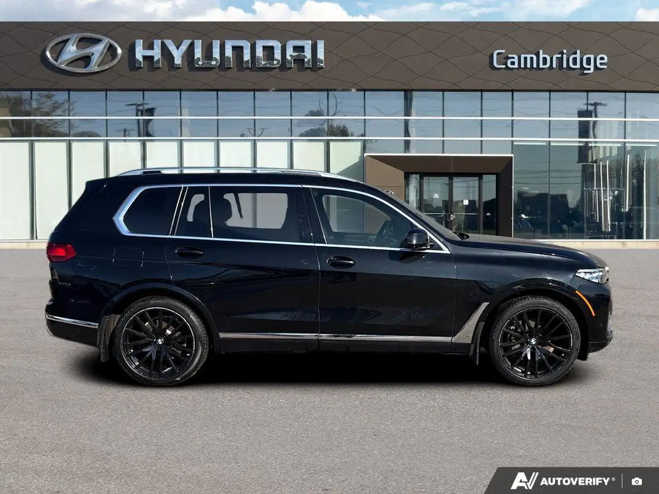 BMW X7 снимка BMW X7