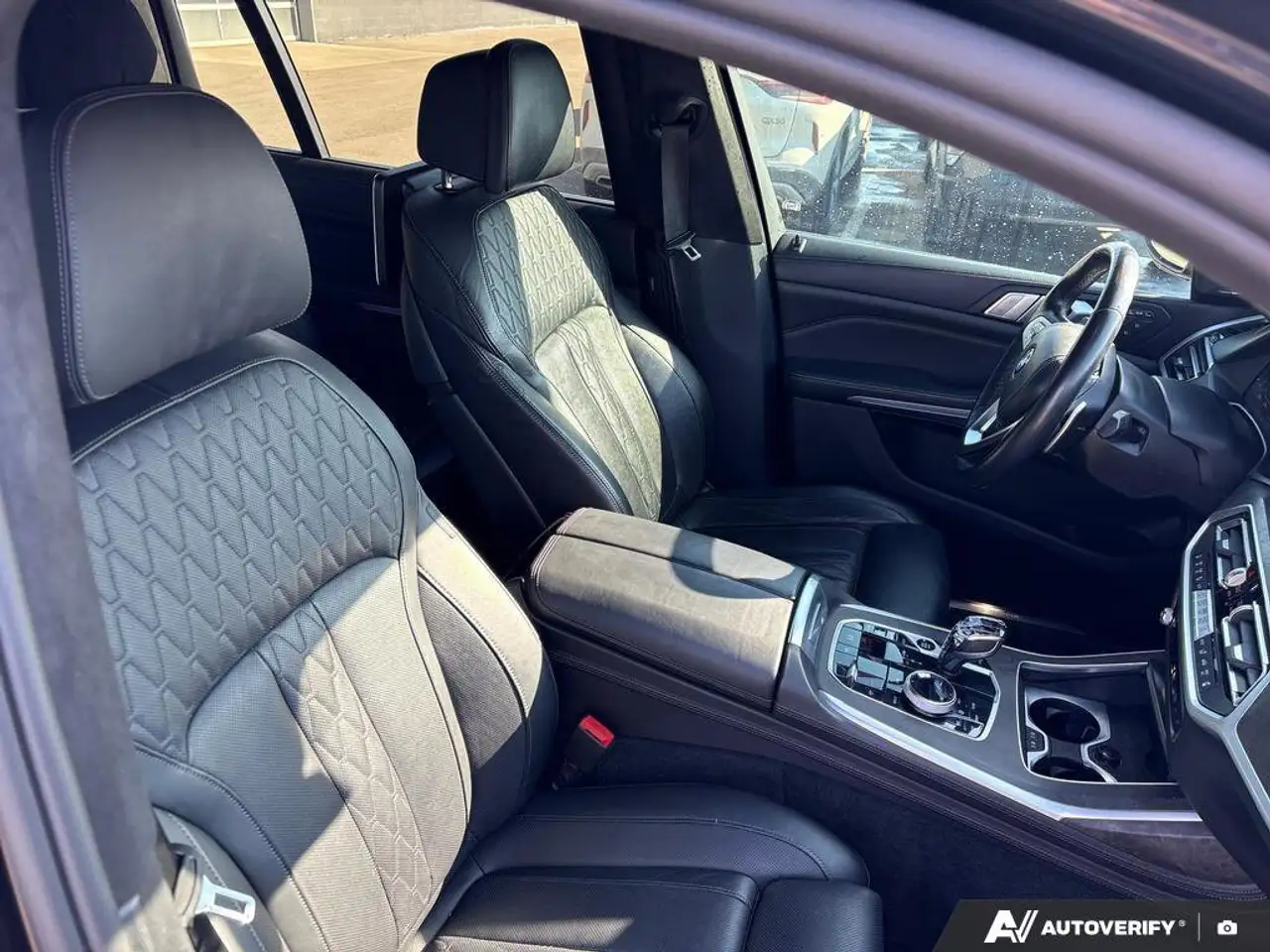 BMW X7 снимка BMW X7