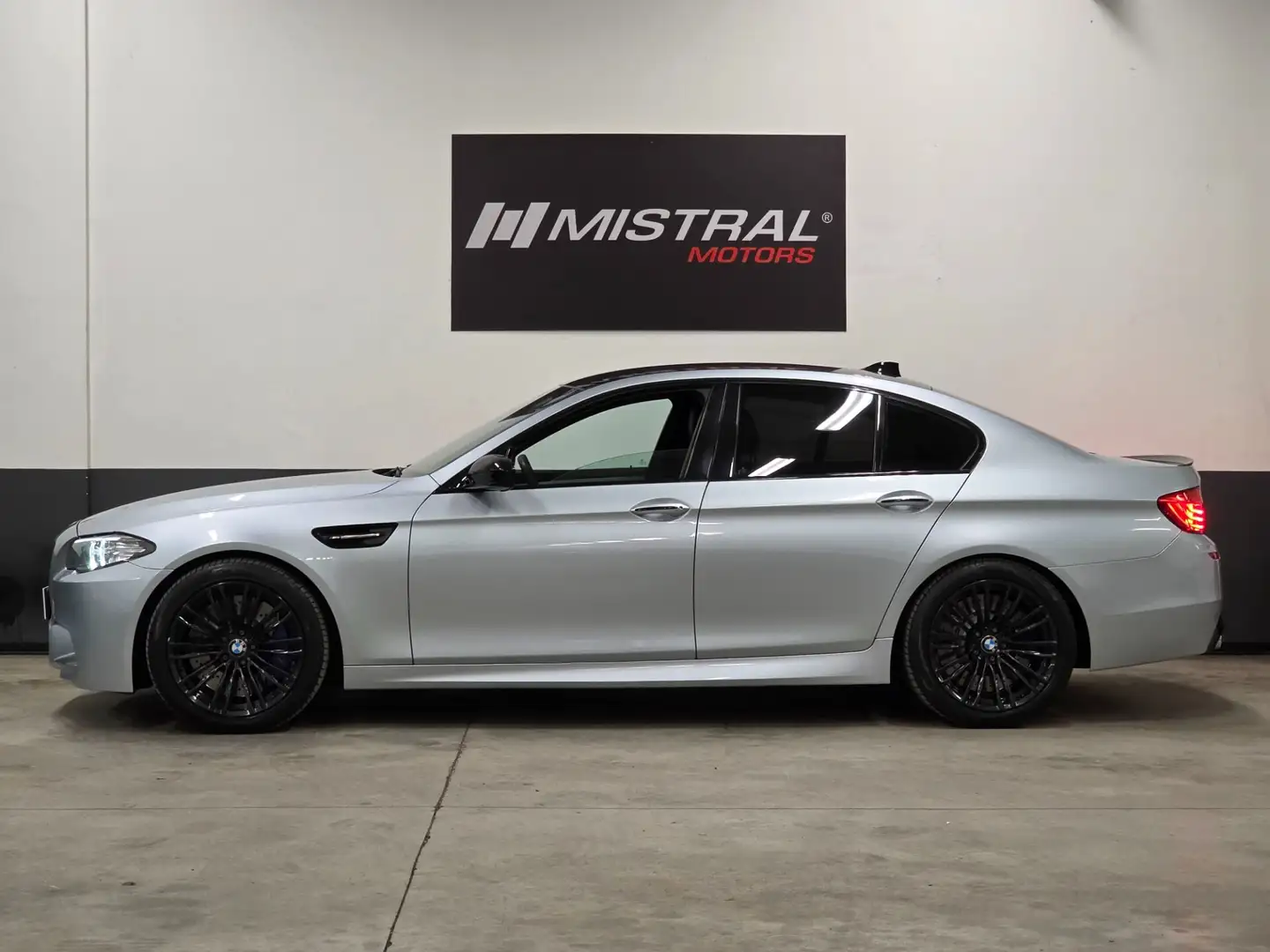 BMW M5 BMW M5 Albastru - 2
