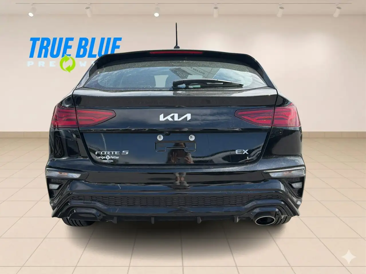 Kia Forte снимка Kia Forte