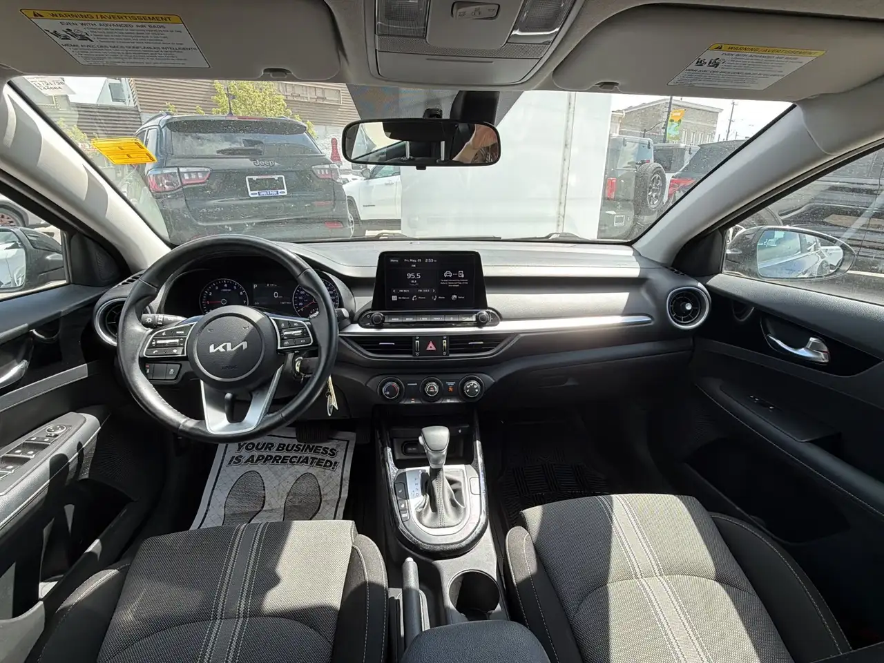 Kia Forte снимка Kia Forte