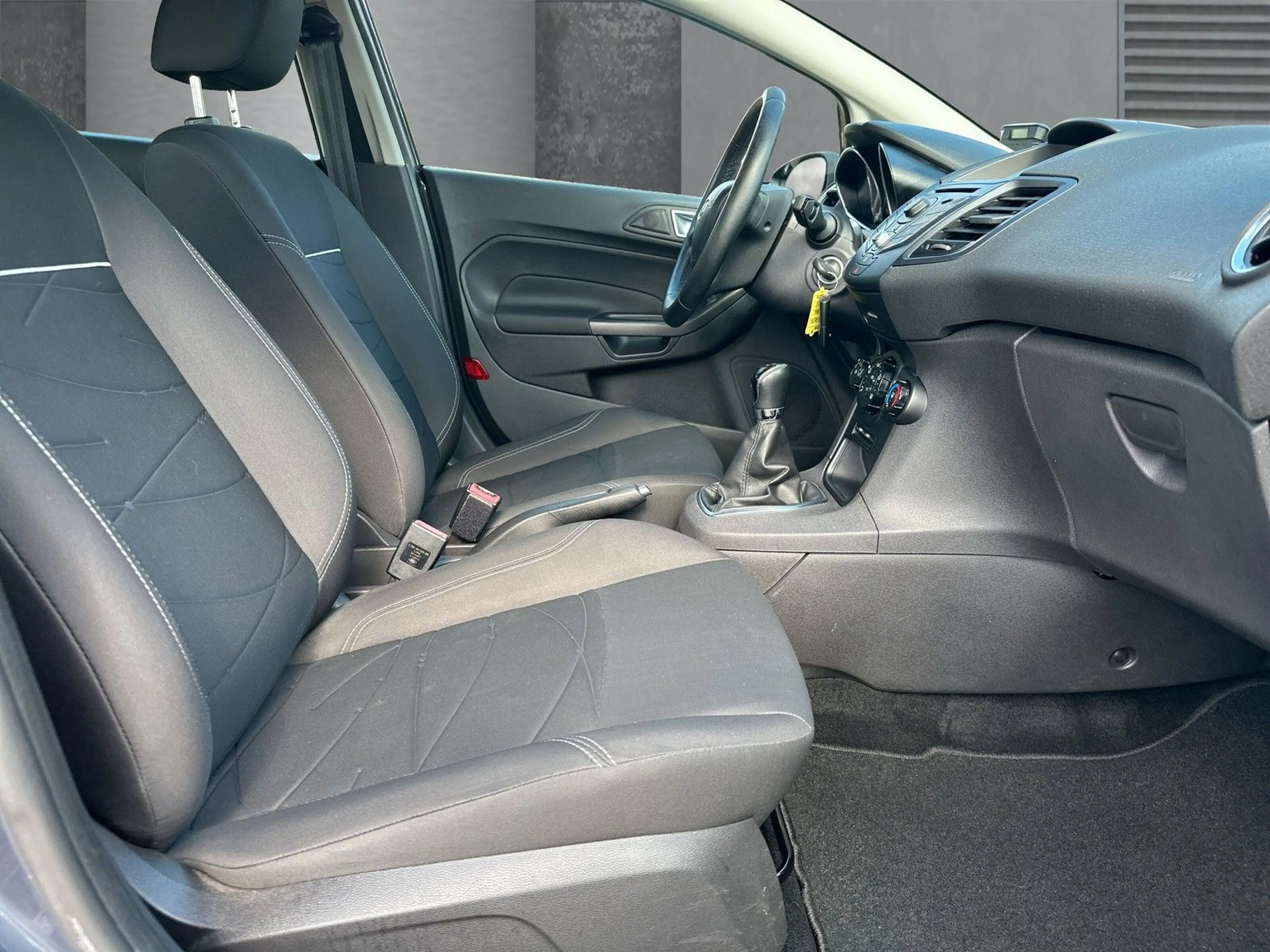 Ford Fiesta Trend 1.25 *wenig KM*5-Türer*HU NEU* — photo 12