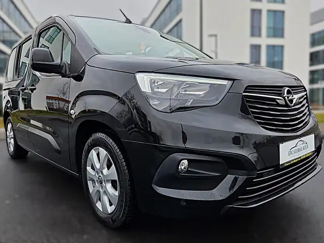 Opel Combo view 2