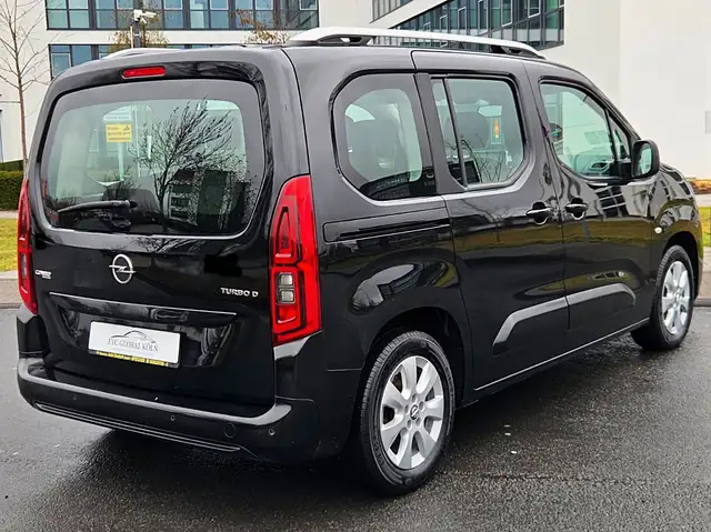 Opel Combo view 4