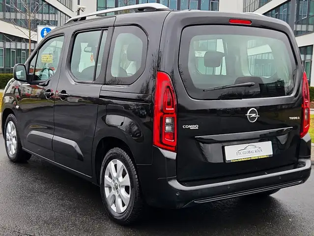 Opel Combo view 3