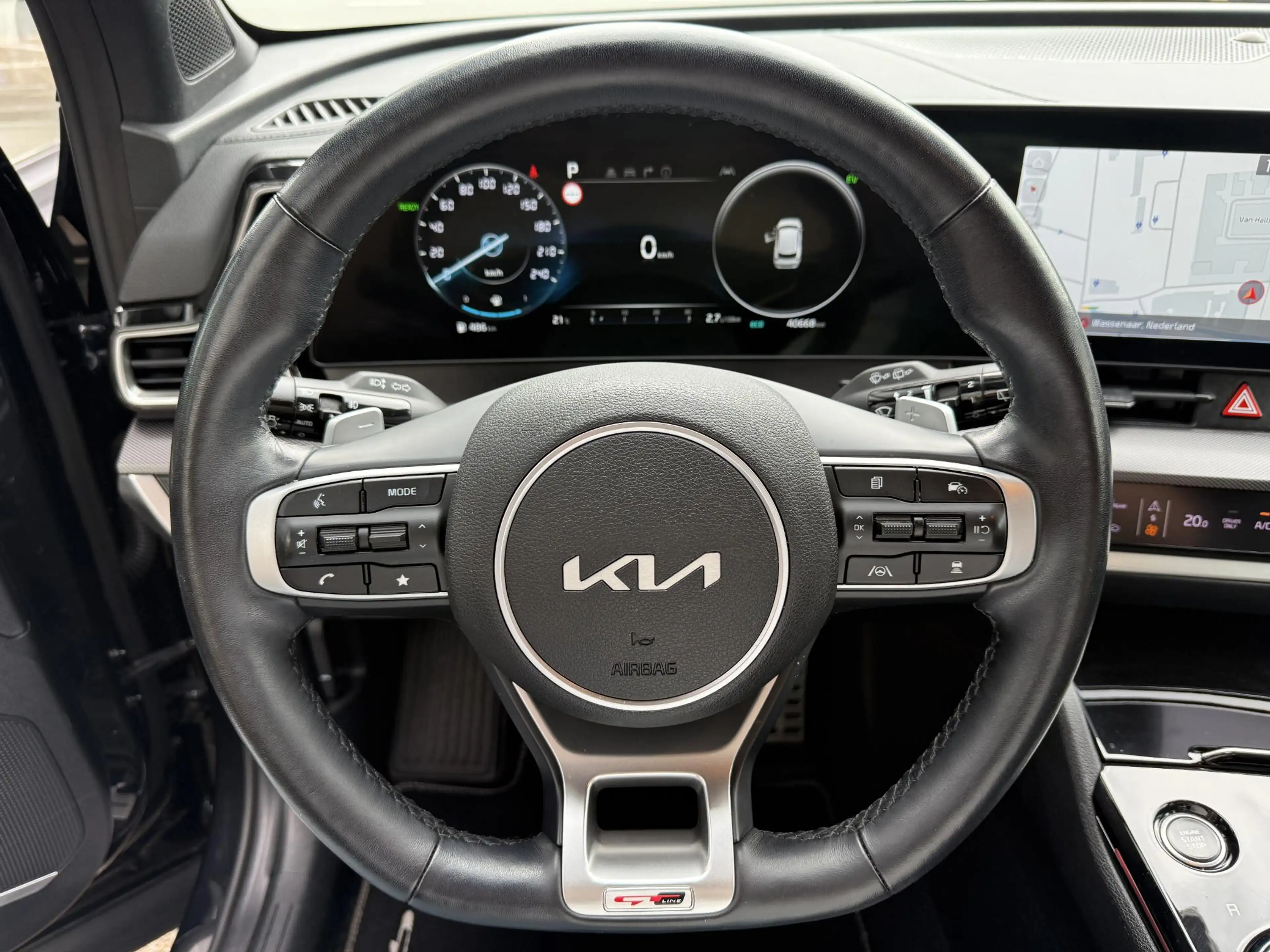Kia Sportage 1.6 T-GDi Plug-in Hybrid AWD GT-Line — photo 9