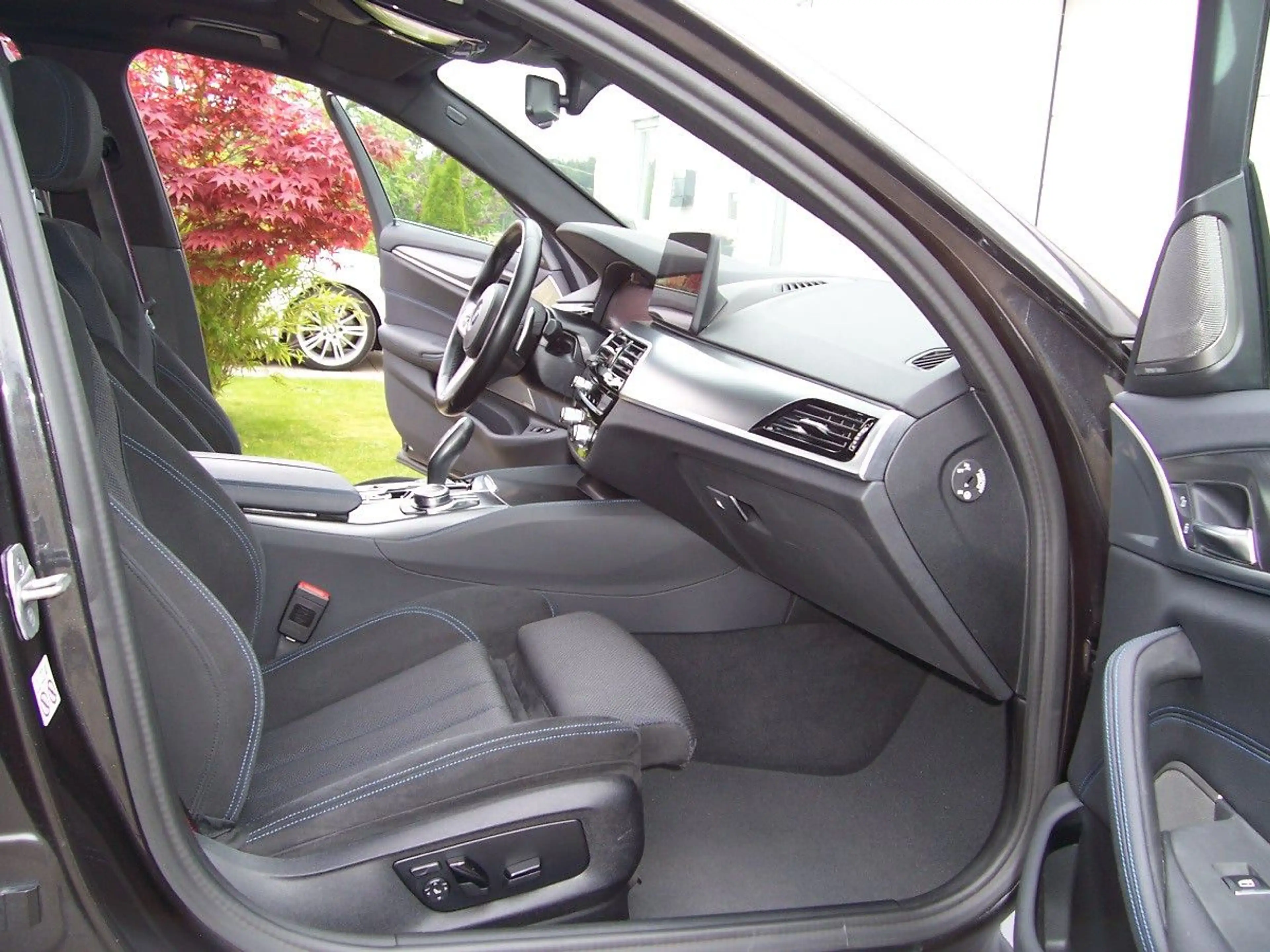 BMW 545 e xDrive M Sportpaket EGSD/ACC/H&K/360°/AHK — photo 8