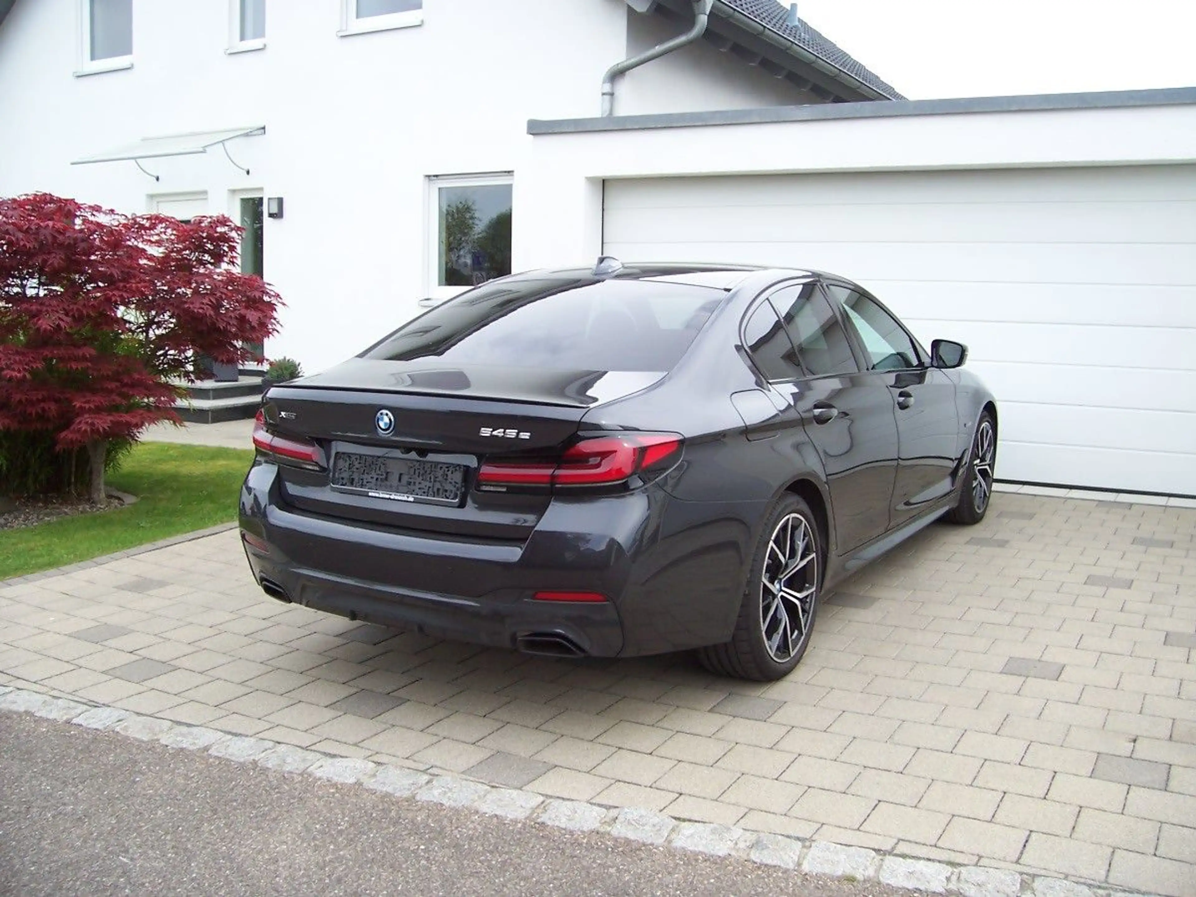 BMW 545 e xDrive M Sportpaket EGSD/ACC/H&K/360°/AHK — photo 5