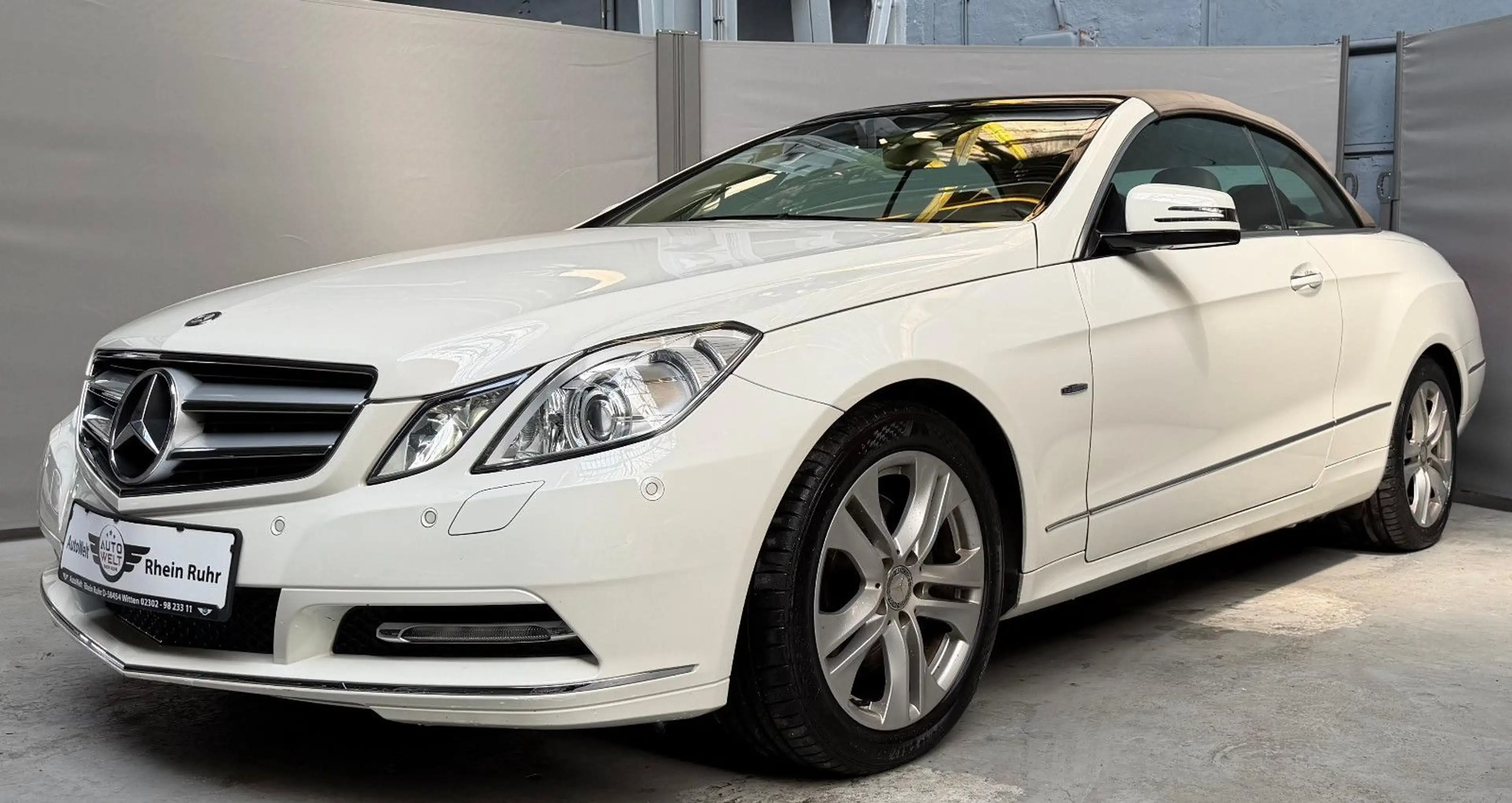 Mercedes-Benz E 350 Cabrio CGI BlueEfficiency Leder Keyless-Go
