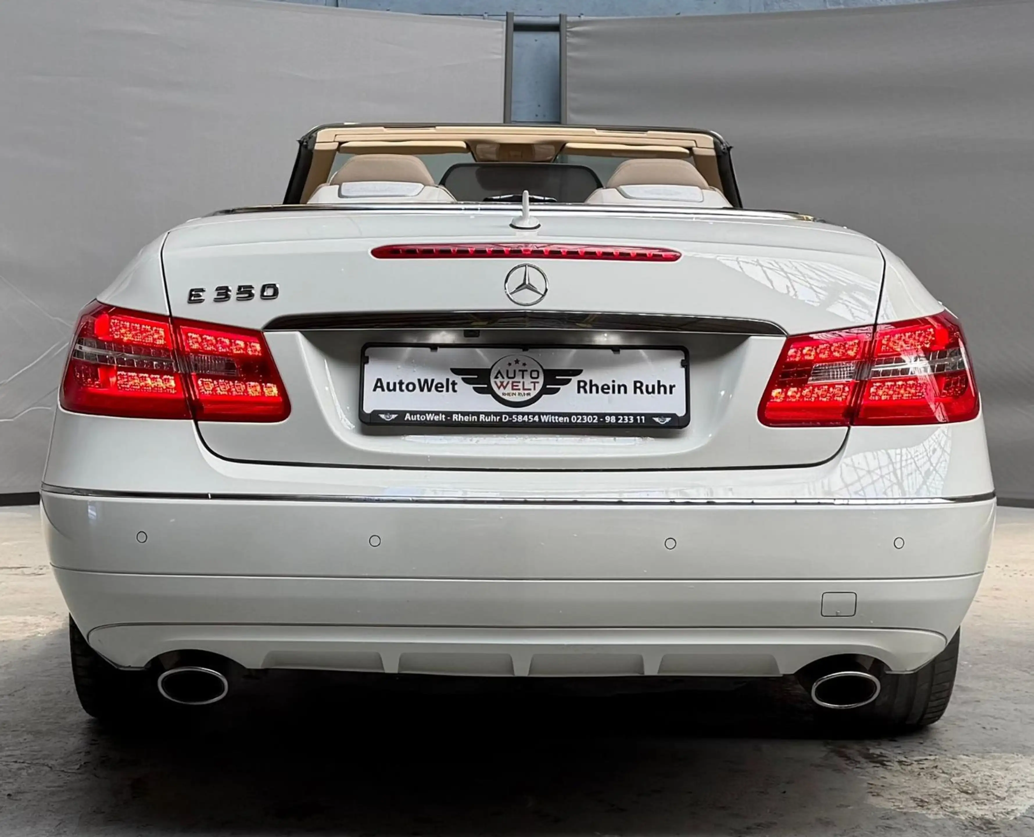 Mercedes-Benz E 350 Cabrio CGI BlueEfficiency Leder Keyless-Go — photo 8