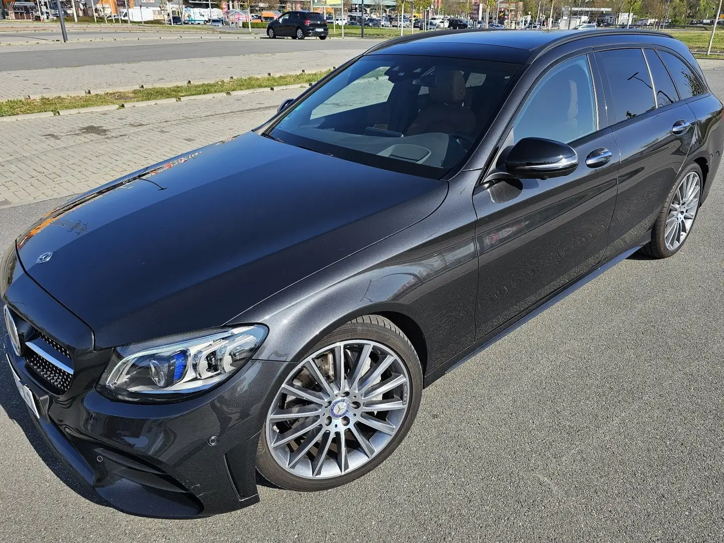 Mercedes-Benz C 300 d T 4Matic 9G-TRONIC AMG Line Gris - 1