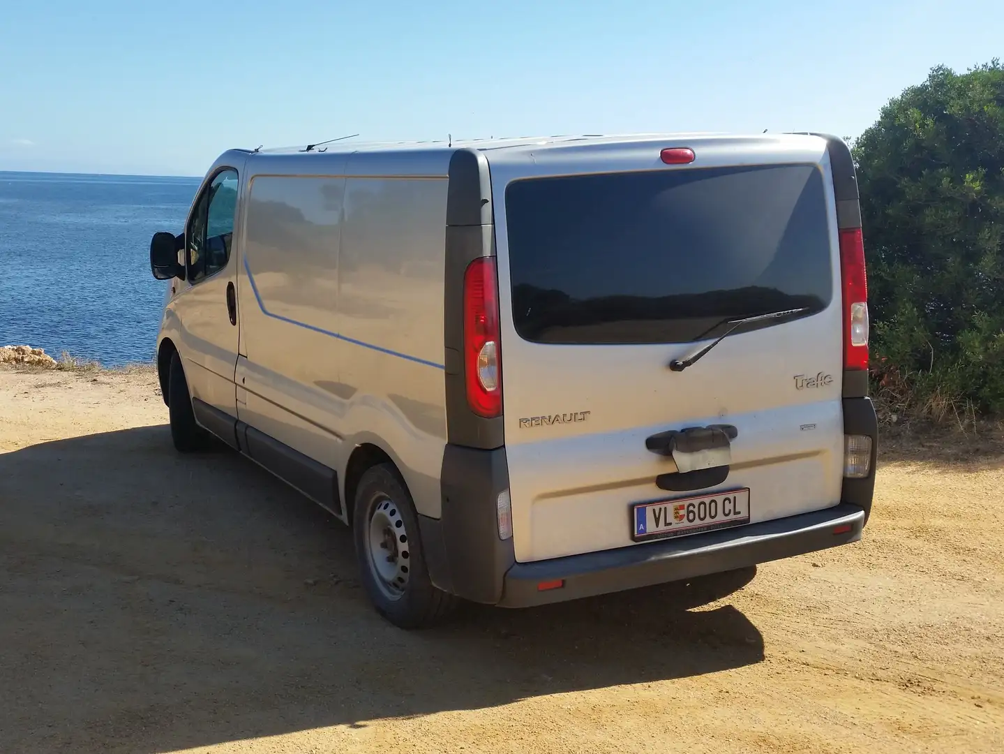 Renault Trafic Trafic Gen. Expr. L1H1 2,0 dCi Expression Argintiu - 2