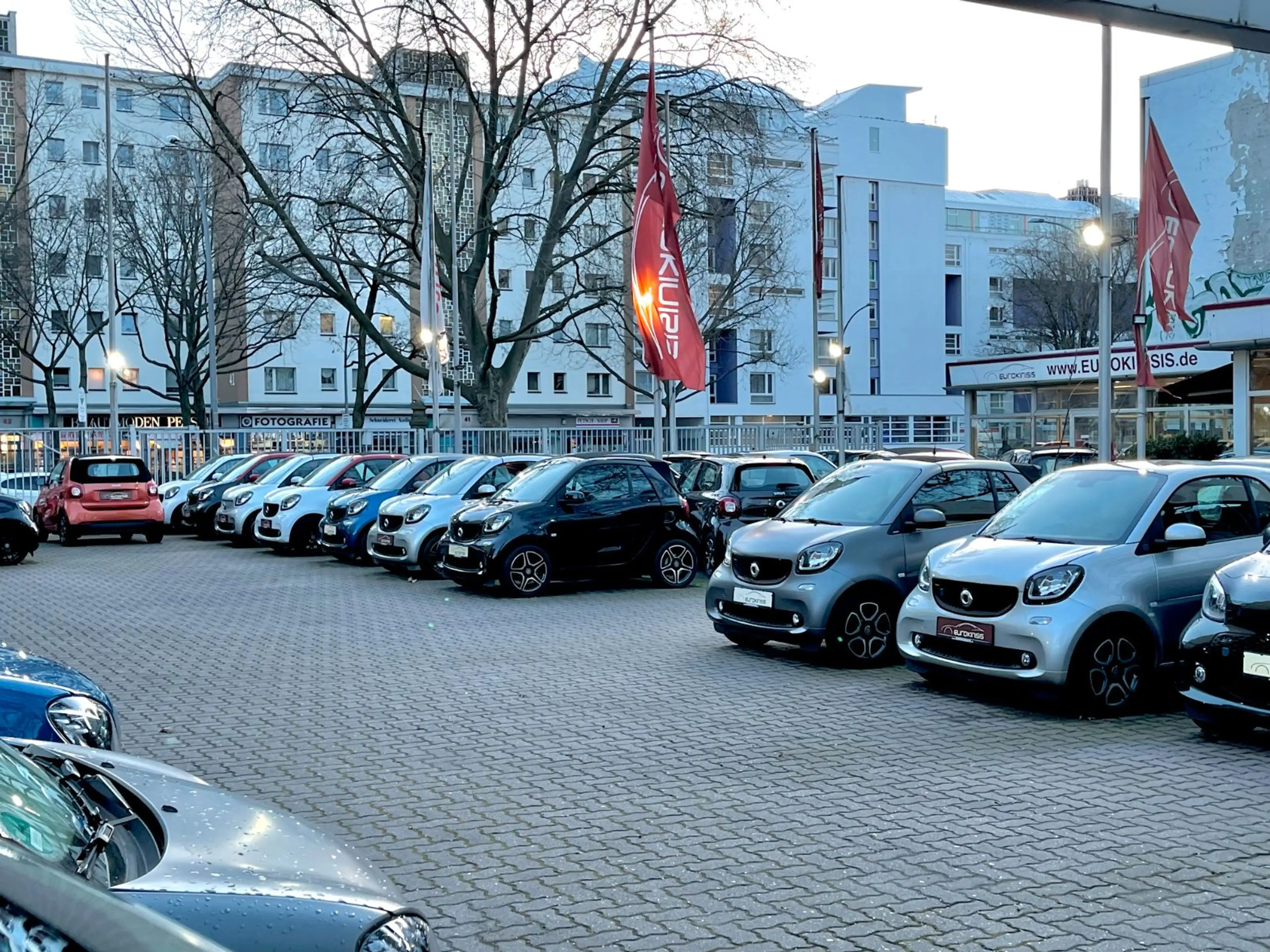 smart forTwo fortwo 66kW DCT prime SPORT*PANO*NAVI*SHZ*PTS — photo 8