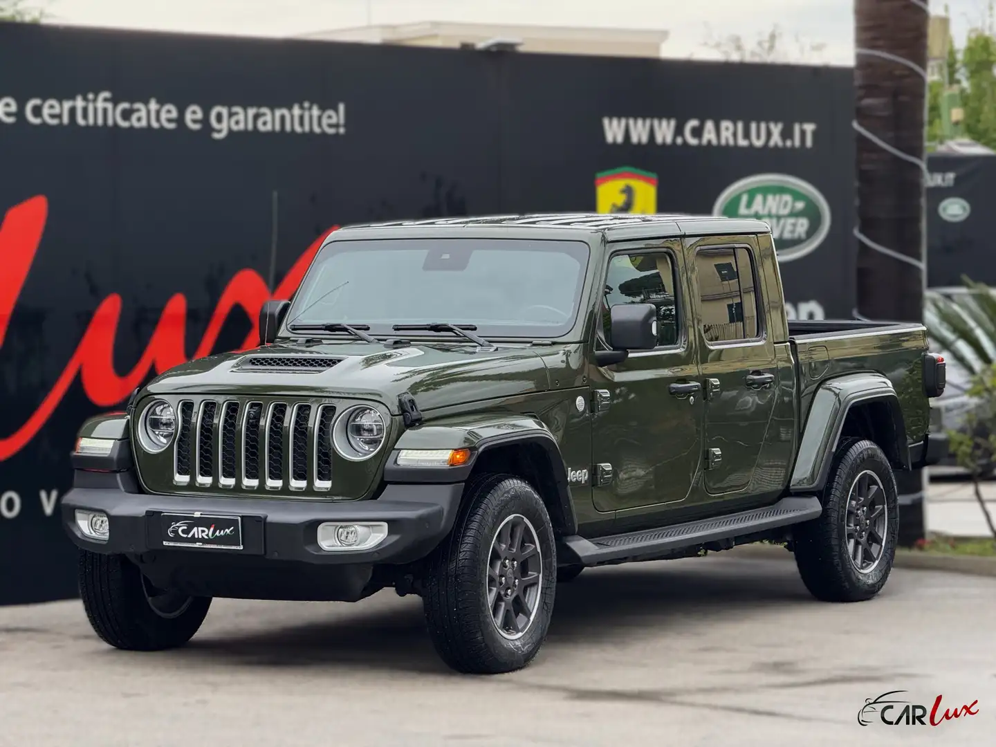 Jeep Gladiator 3.0 DS V6 Overland 4WD 264CV AT8 Verde - 1