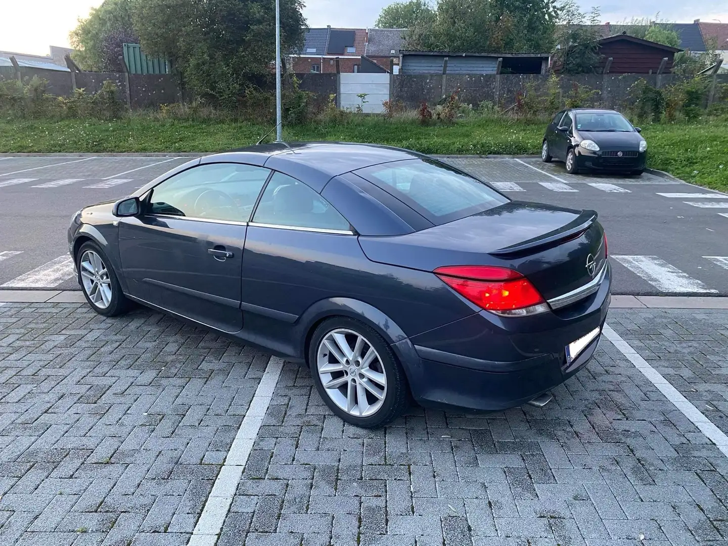 Opel Astra 1.9 CDTi Enjoy FAP Bleu - 2