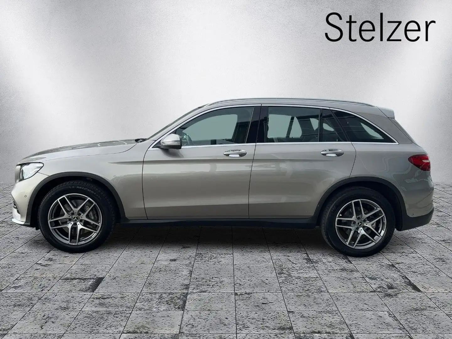 Mercedes-Benz GLC 220 d 4MATIC AMG PTS PSHD Navi Ambi Silber - 2