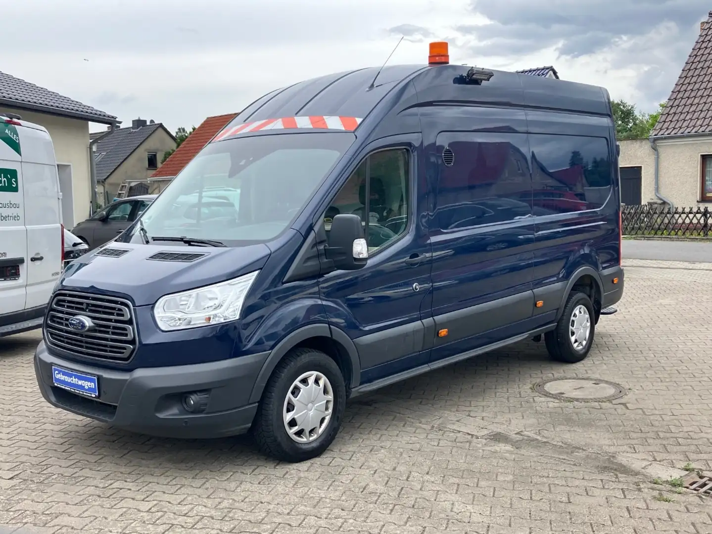 Ford Transit 350 L3 2.0 TDCi Kasten hoch 4x4 Bleu - 1