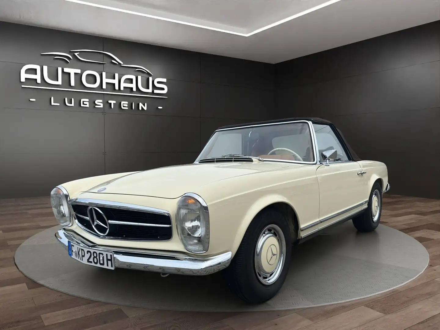 Mercedes-Benz SL 280 Beige - 1