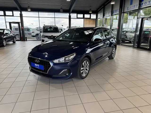 Hyundai i30 CW 1.6 CRDi YES! NAVI|KAMERA|KLIMAAUTO|SOFORT