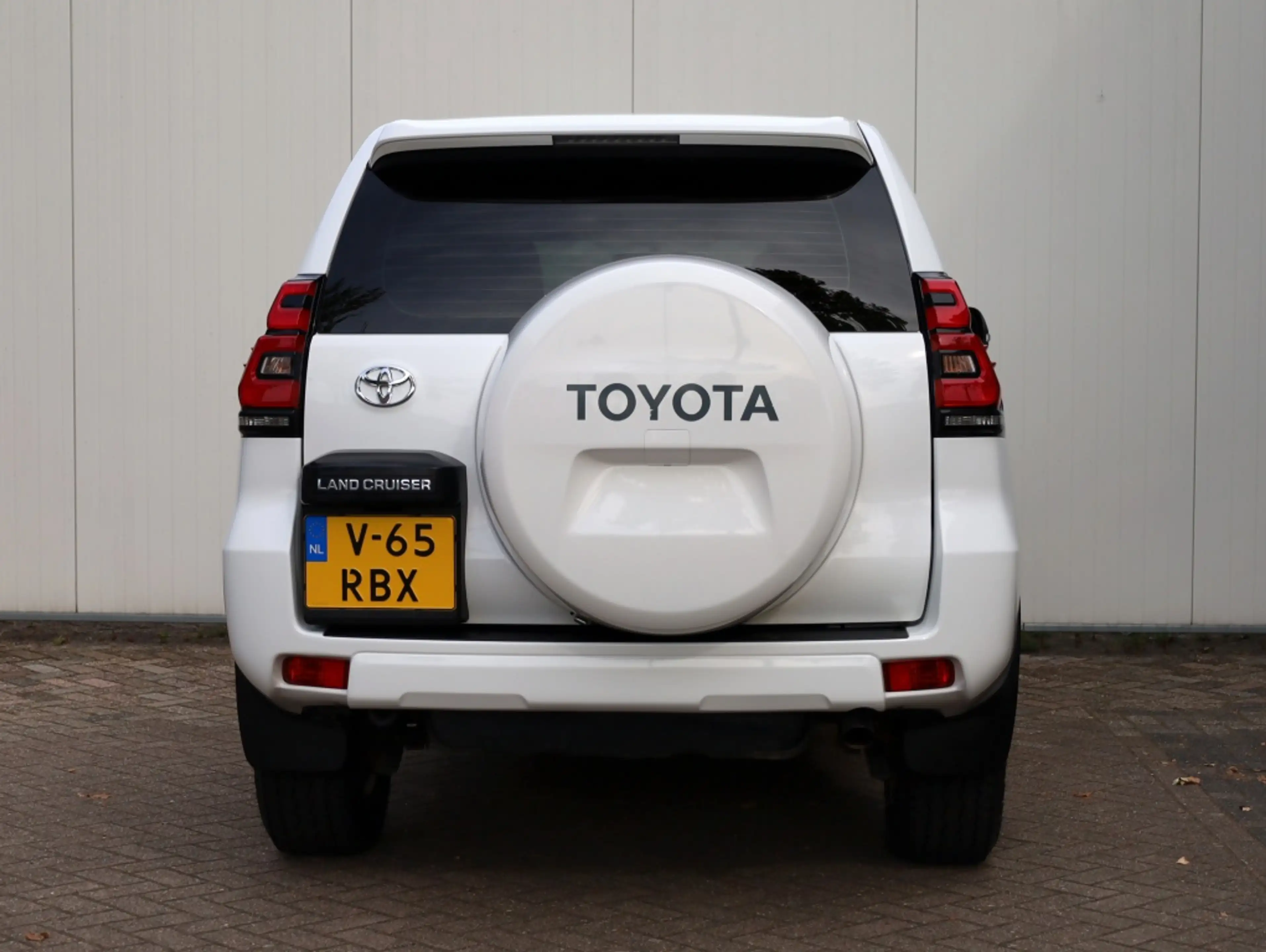 Toyota Land Cruiser 2.8 D4-D-F 3 DRS BLIND VAN | Climate Control | Cru — photo 4