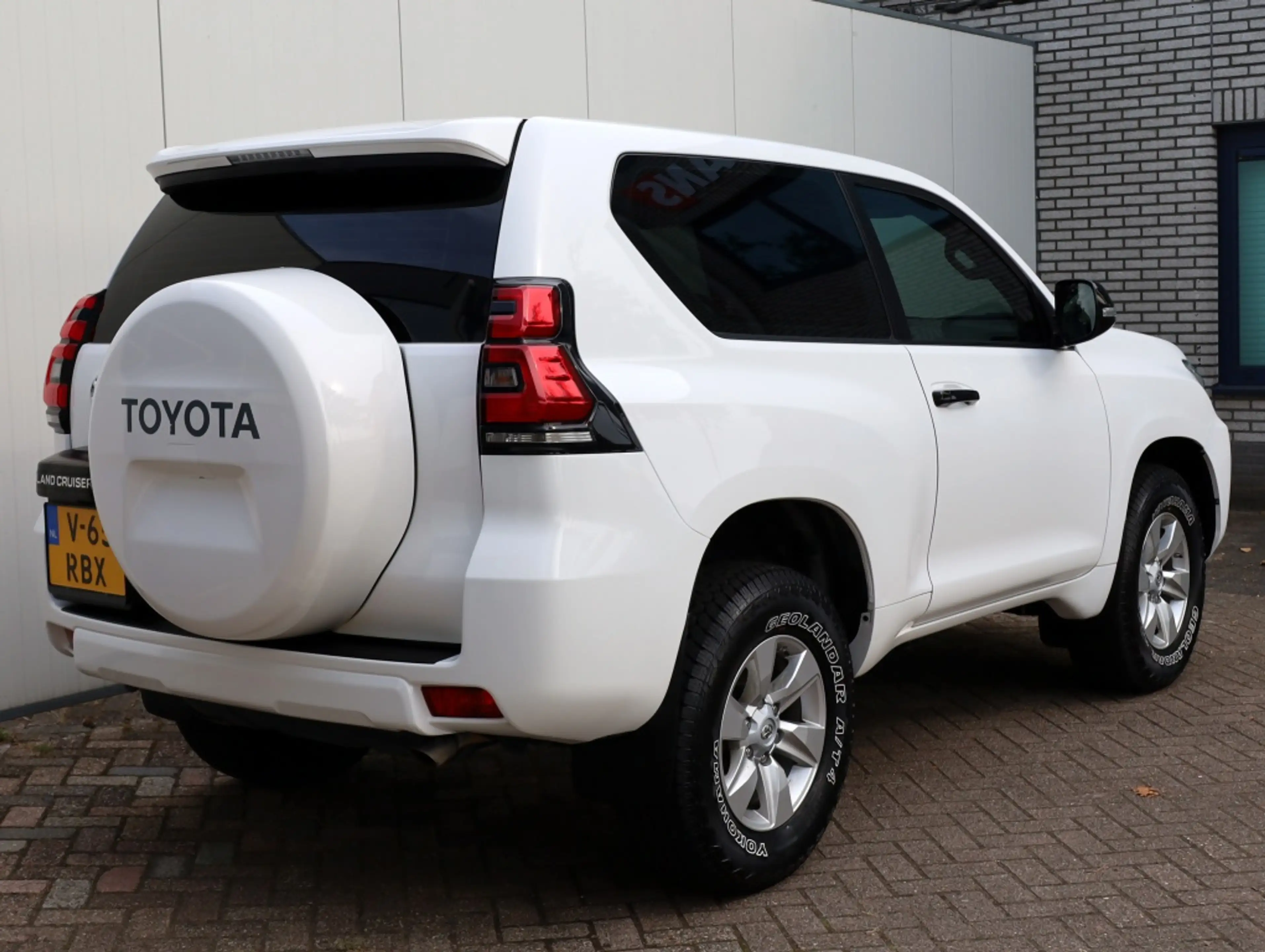 Toyota Land Cruiser 2.8 D4-D-F 3 DRS BLIND VAN | Climate Control | Cru — photo 29