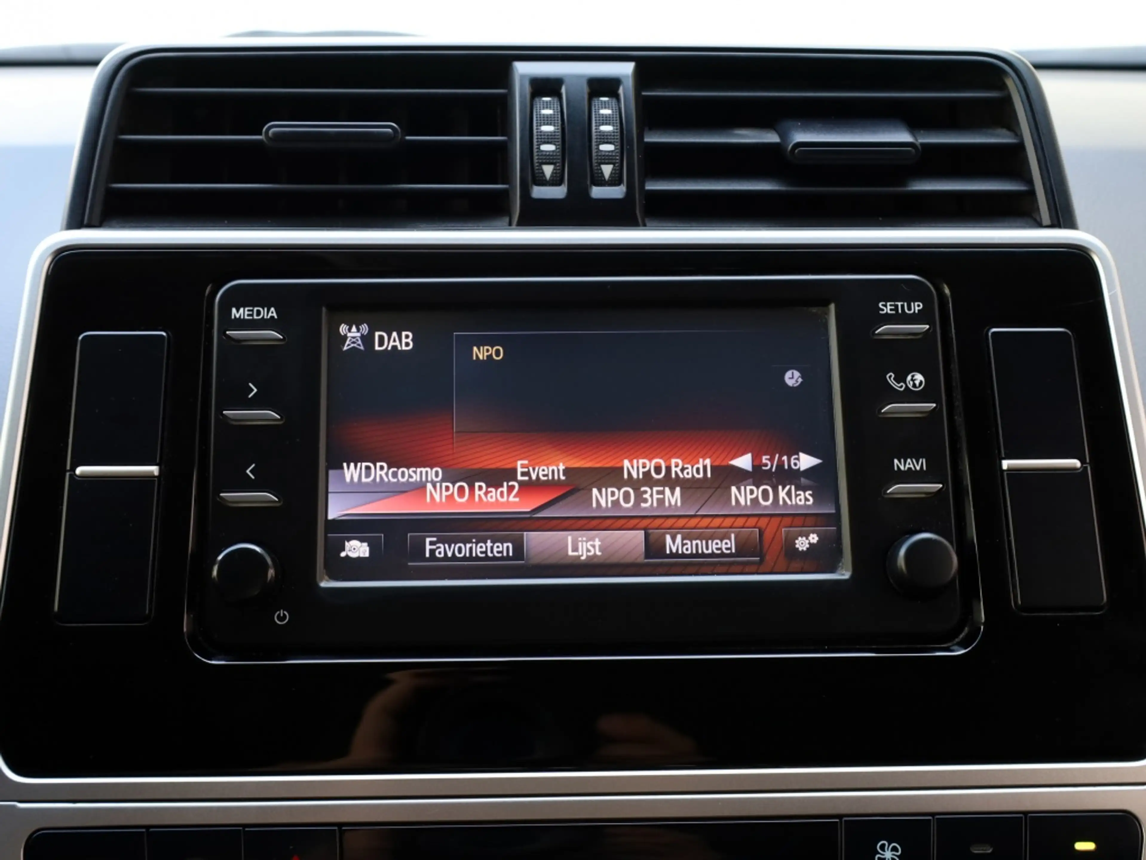 Toyota Land Cruiser 2.8 D4-D-F 3 DRS BLIND VAN | Climate Control | Cru — photo 17