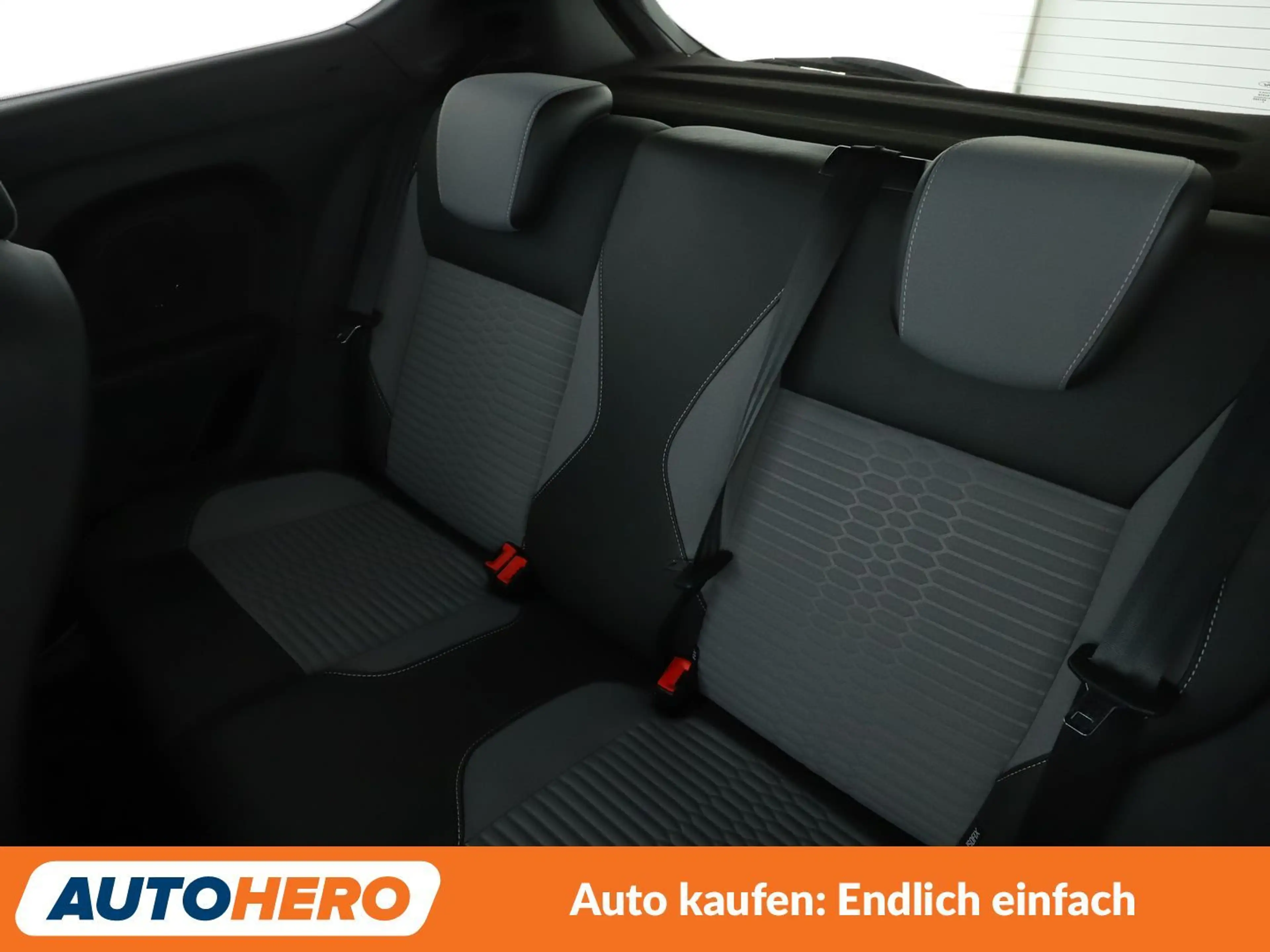Ford Fiesta 1.6 EcoBoost ST*NAVI*TEMPO*CAM*PDC*SHZ* — photo 14