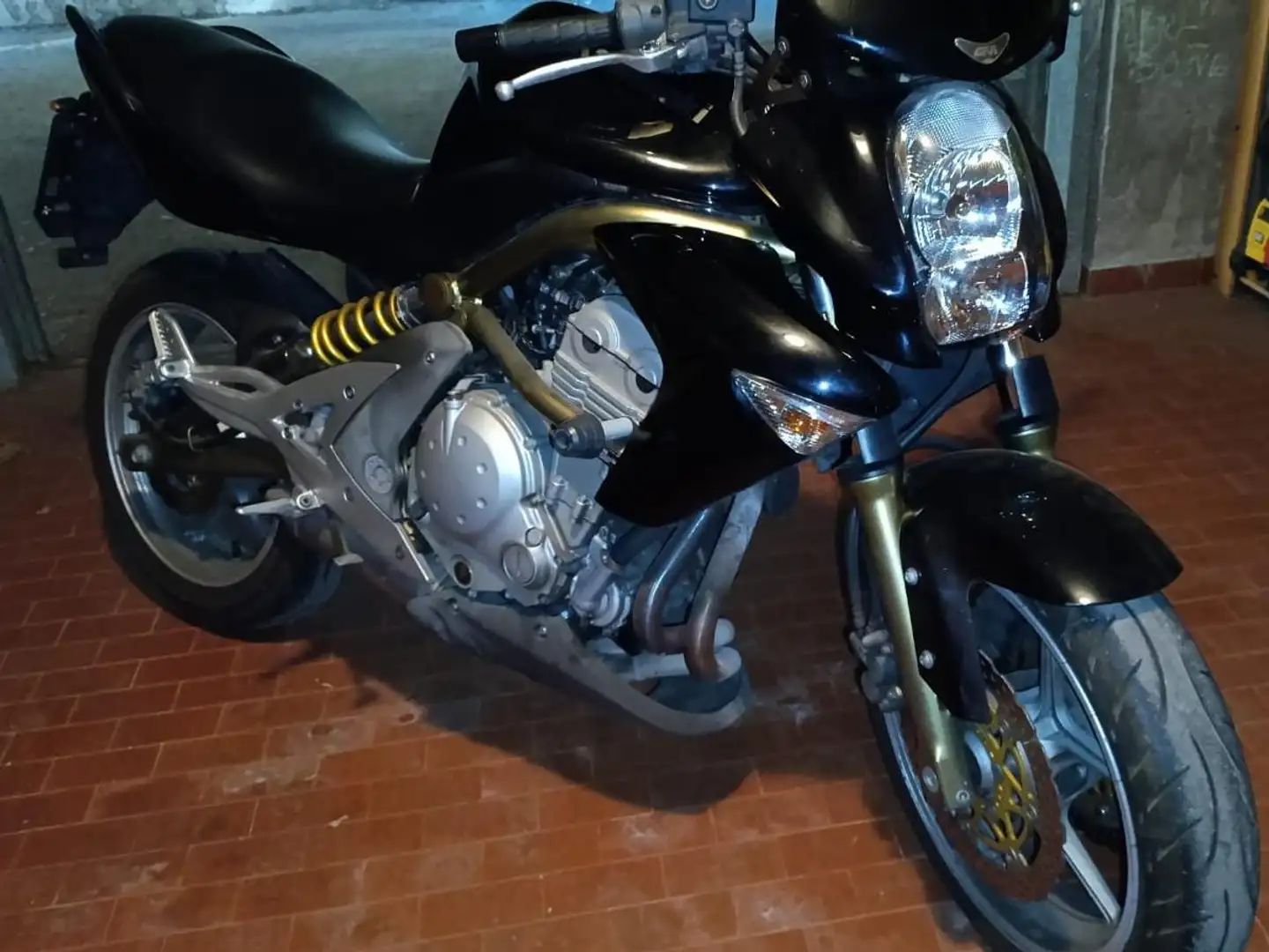 Kawasaki ER - 6 N Zwart - 2