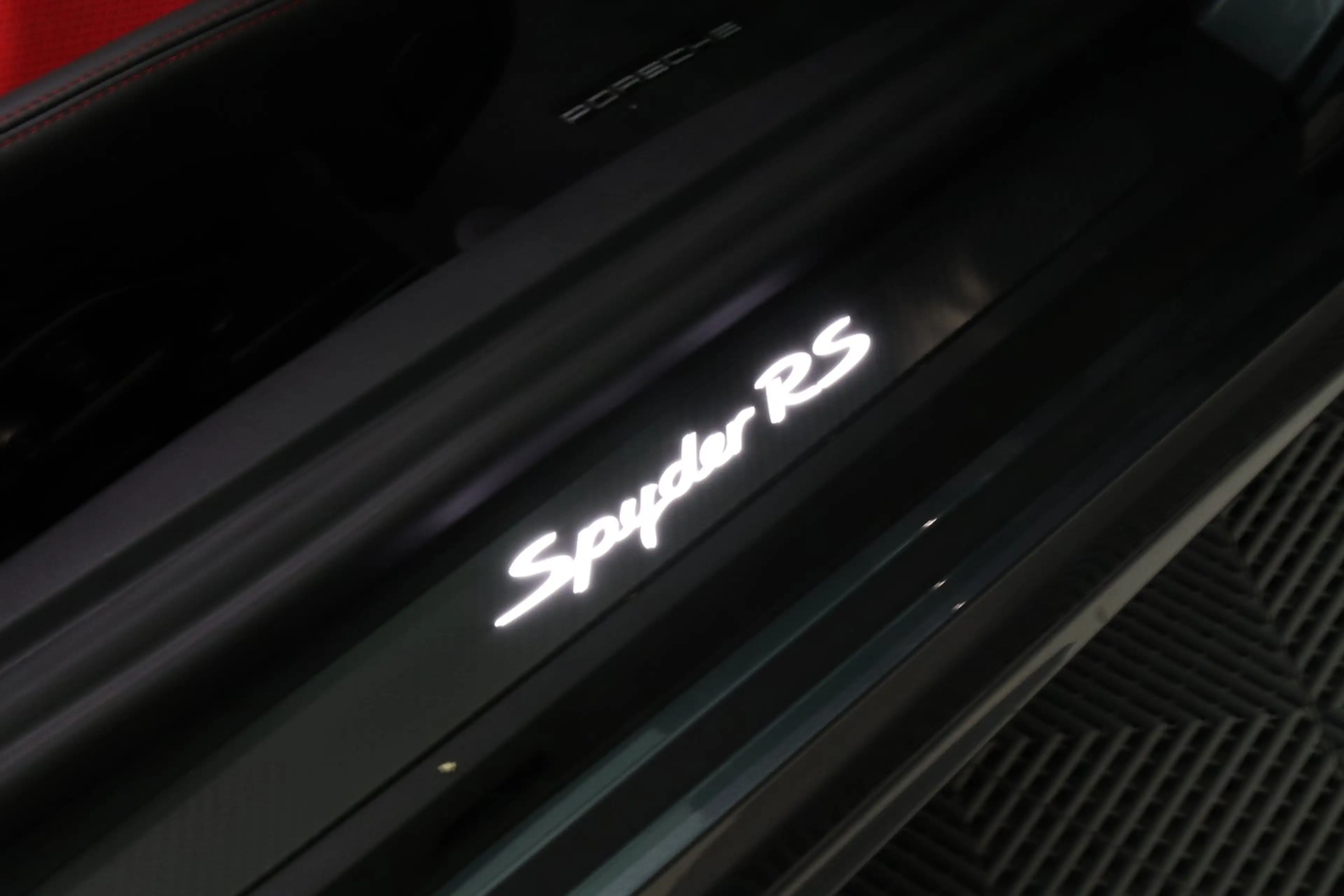 Porsche 718 Spyder Spyder RS — photo 14