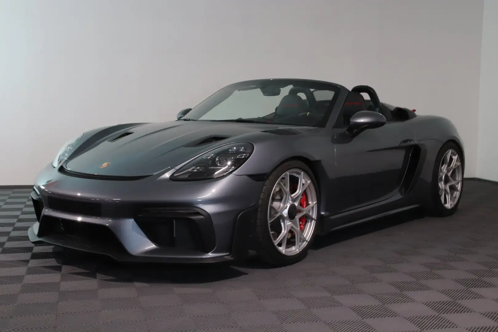 Porsche 718 Spyder Spyder RS Grau - 1