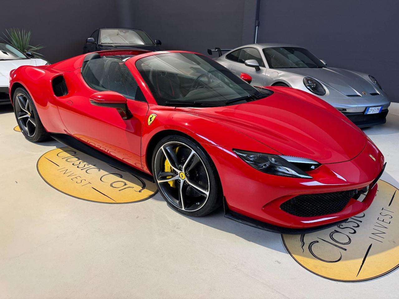 Ferrari 296 GTS / IVA ESPOSTA / LIFT / VOLANTE CARBONIO