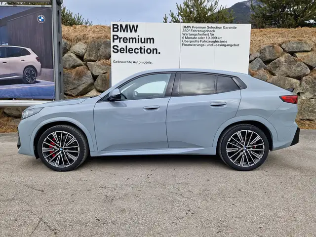 BMW X2 20d xDrive Ansicht 2