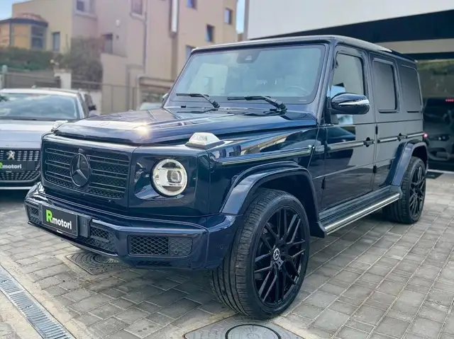 Mercedes-Benz G-Class view 2