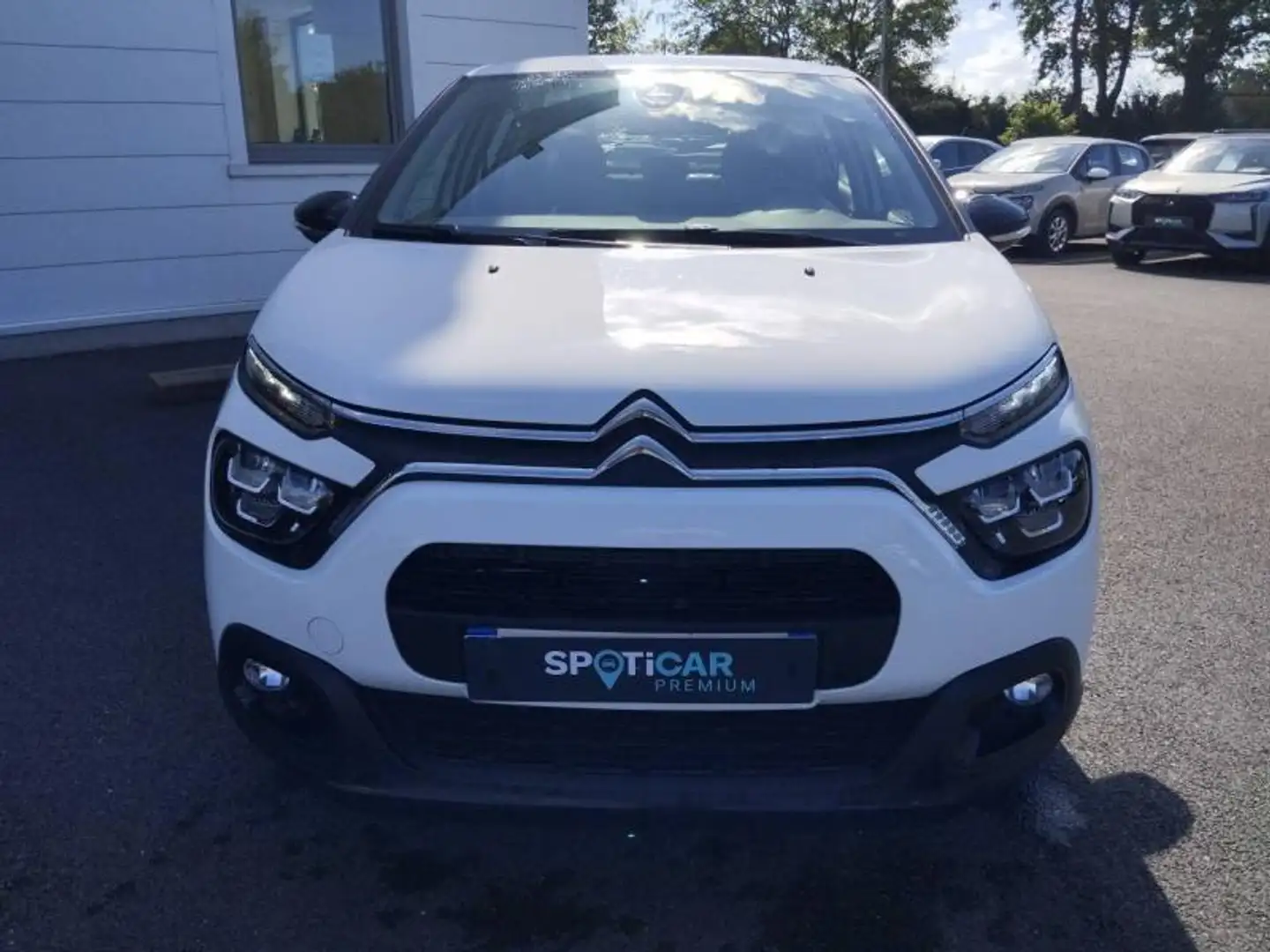 Citroen C3 1.2 PureTech 83ch S\u0026S PLUS Blanco - 2