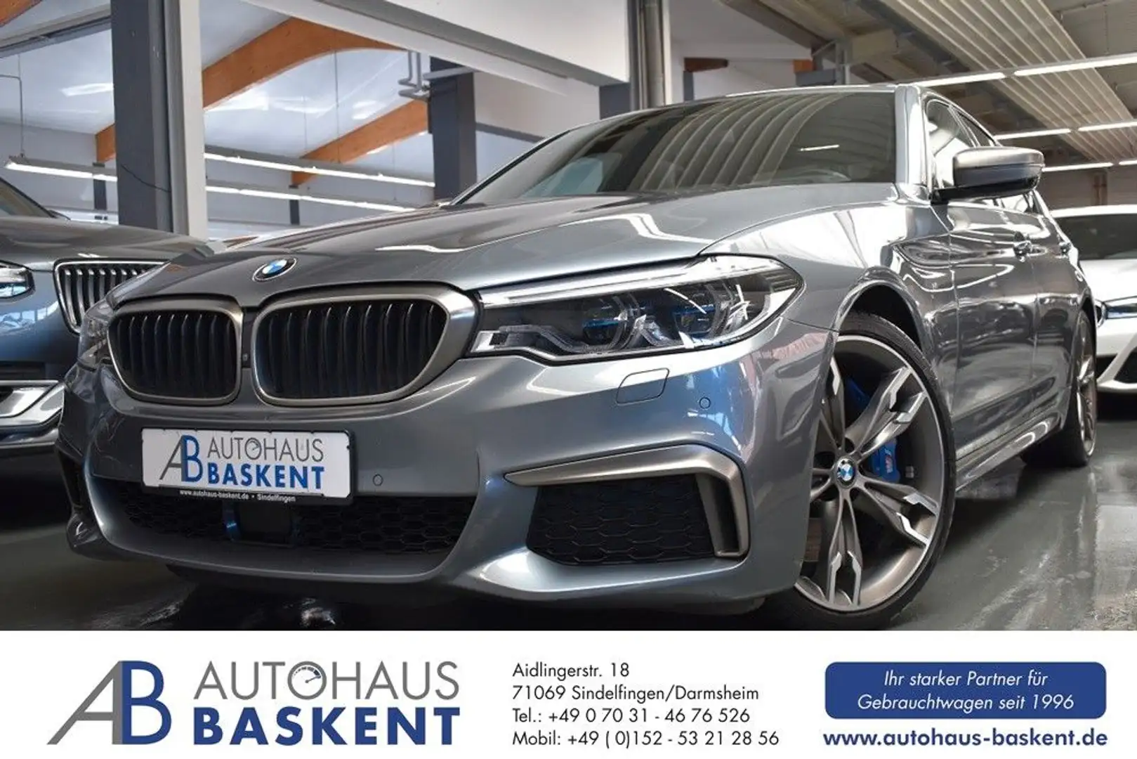BMW 550 d xDrive*HEAD-UP*LASER*GLASDACH*ASSIST*SHZ Modrá - 1