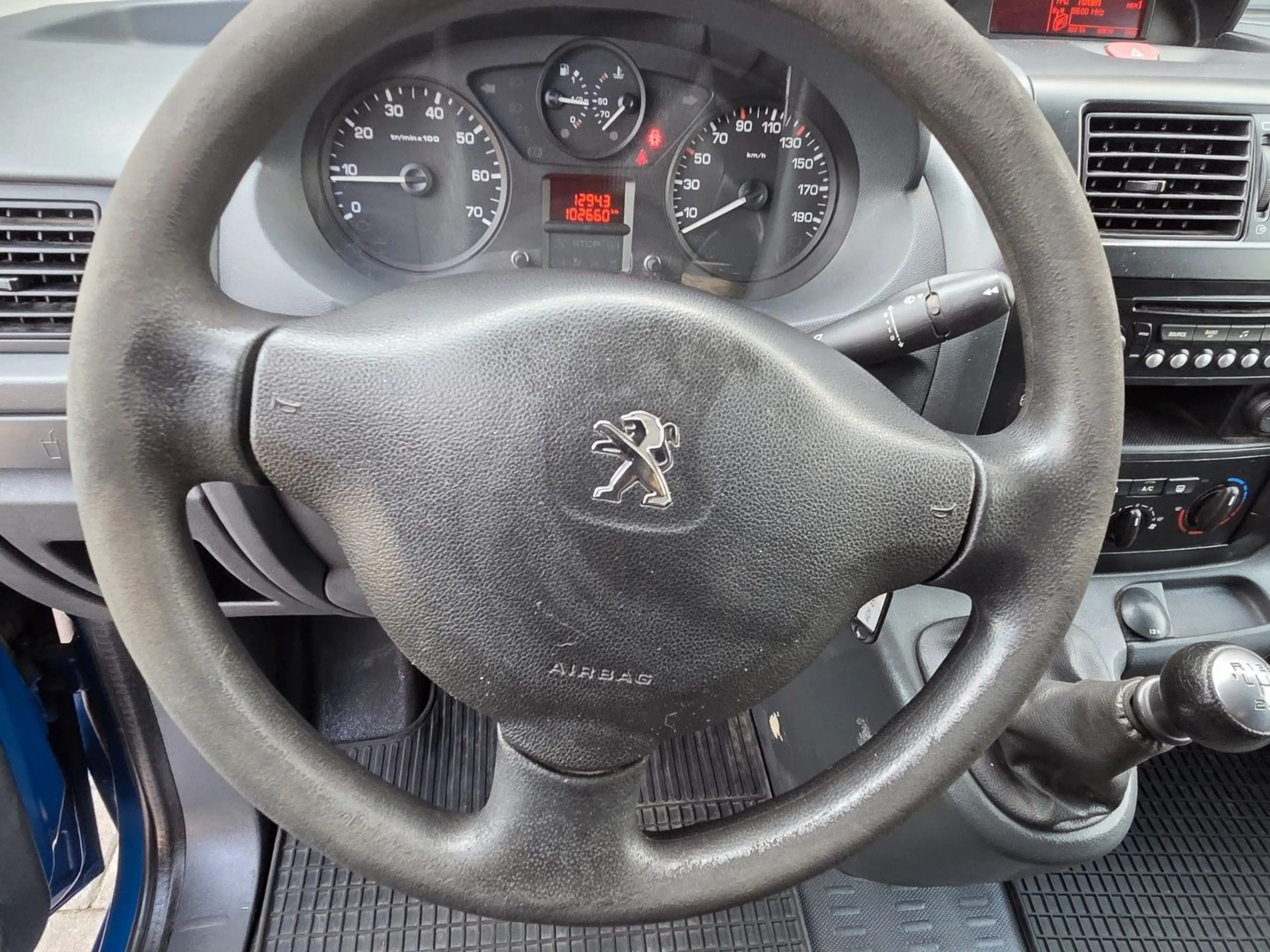 Peugeot Expert 2.0 HDI/6 GANG/KLIMAANLAGE/ZAHNRIMMEN NEU — photo 8