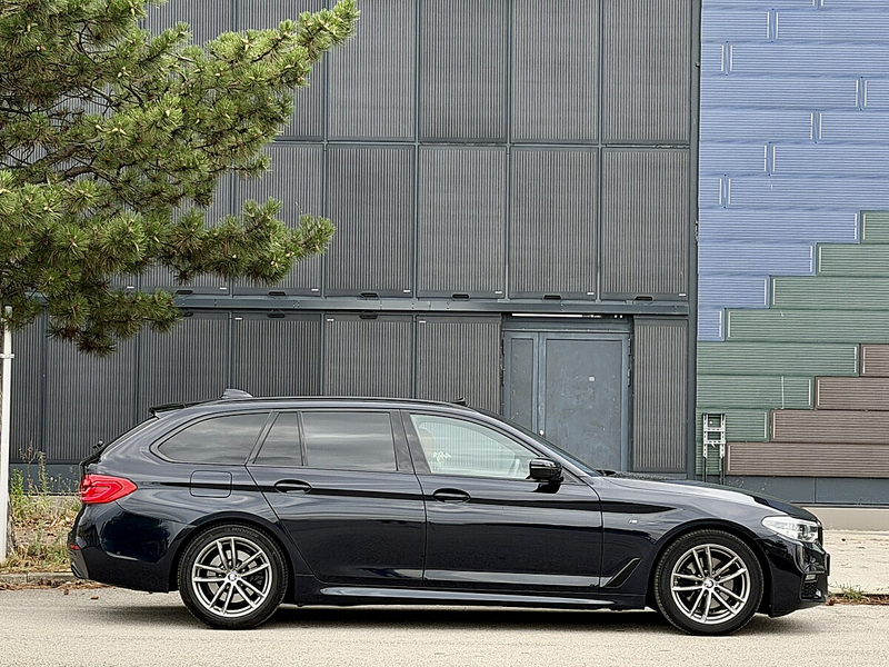 BMW 520 d Touring // M-PAKET // PANORAMA // HEAD-Up // ... — photo 6